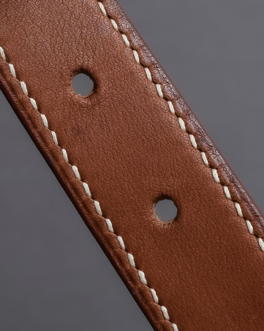 "HERMES" Hand stitched contrast saddle leather belt