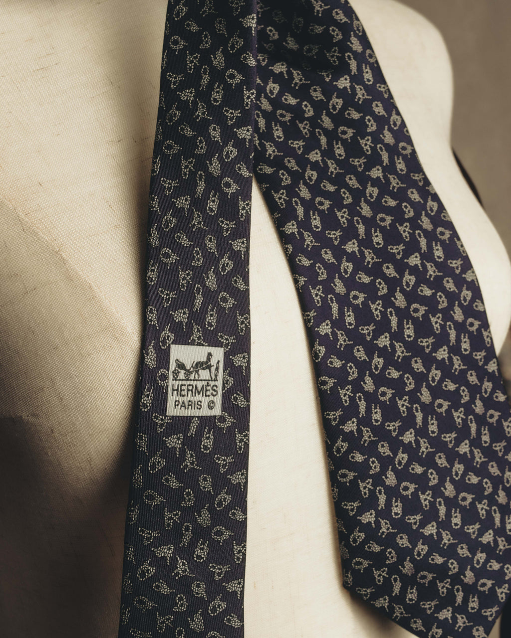 "Hermès" 80's-90's Classic jacquard silk necktie