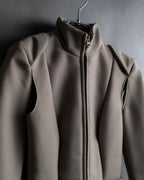 "Maison Martin Margiela × H&M"
Reconstructed zip-up design jacket