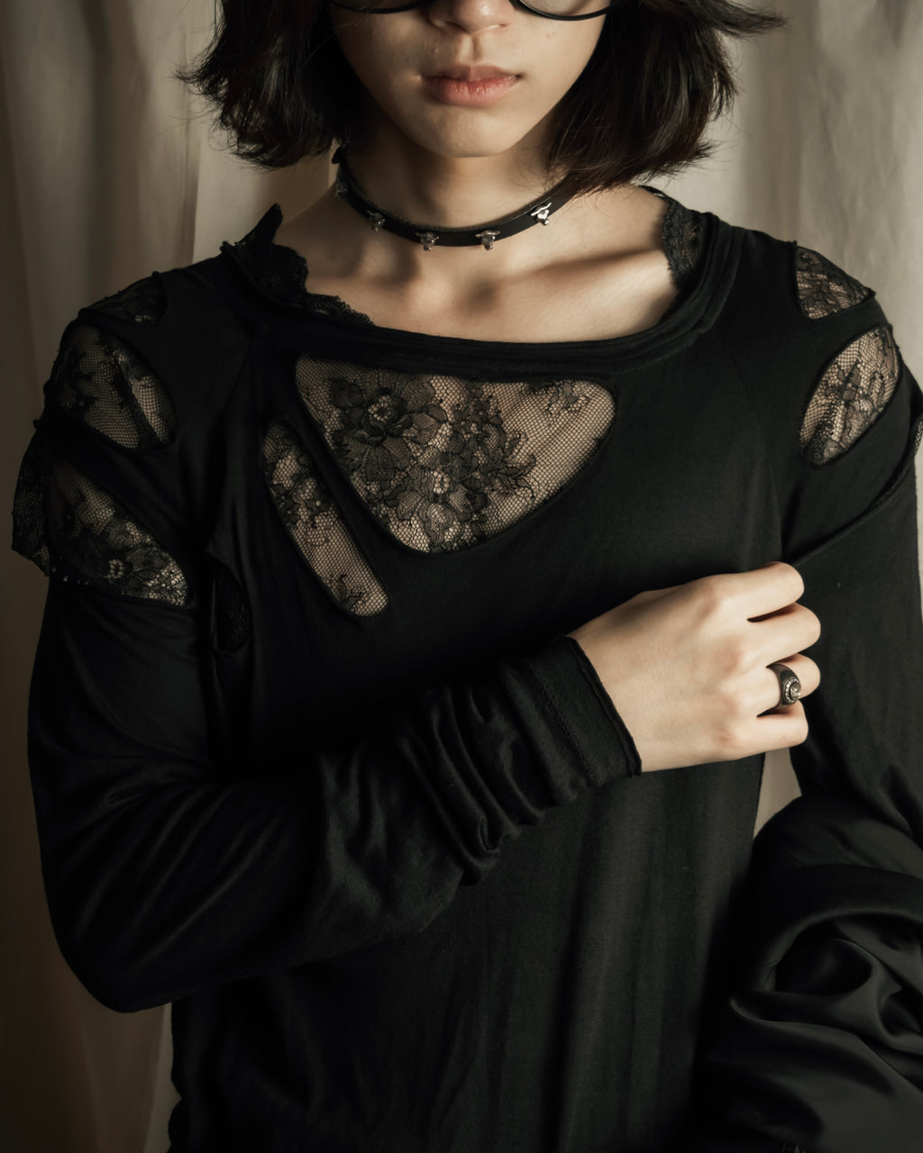 "RED VALENTINO" Distressed tulle skirt docking long pullover