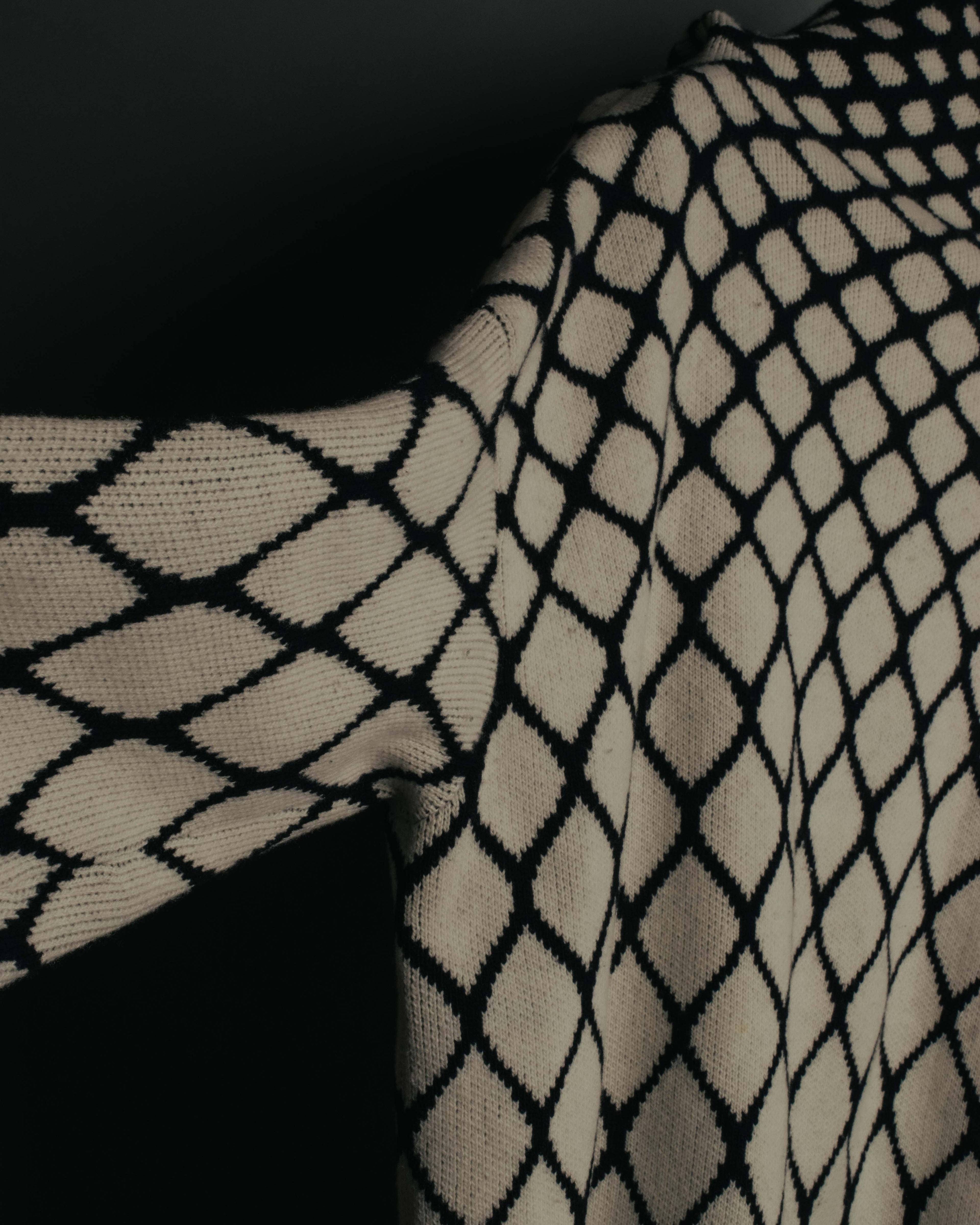 "VALENTINO" 20's Oversized diamond jacquard turtleneck knit sweater