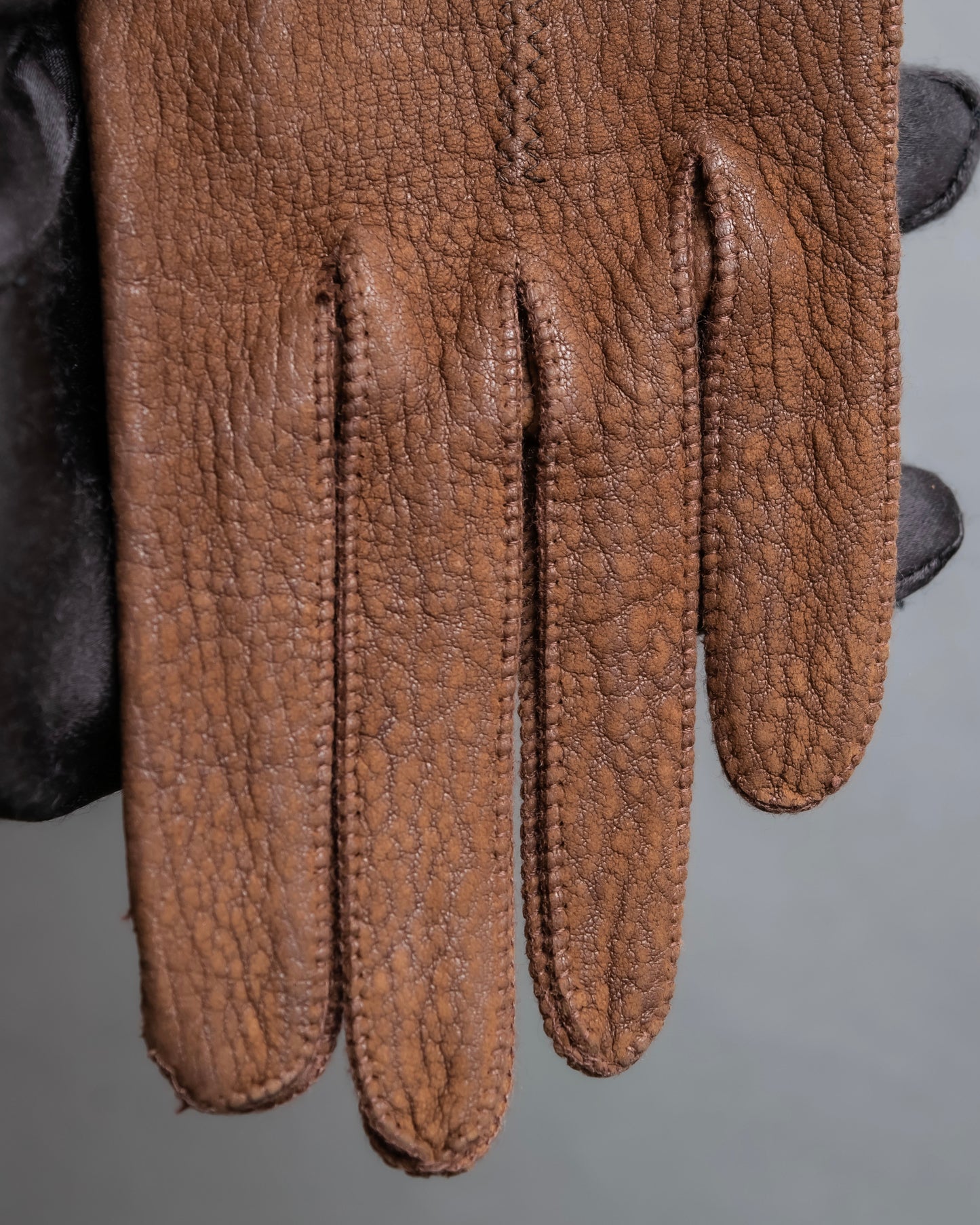 Vintage genuine leather camel brown gloves