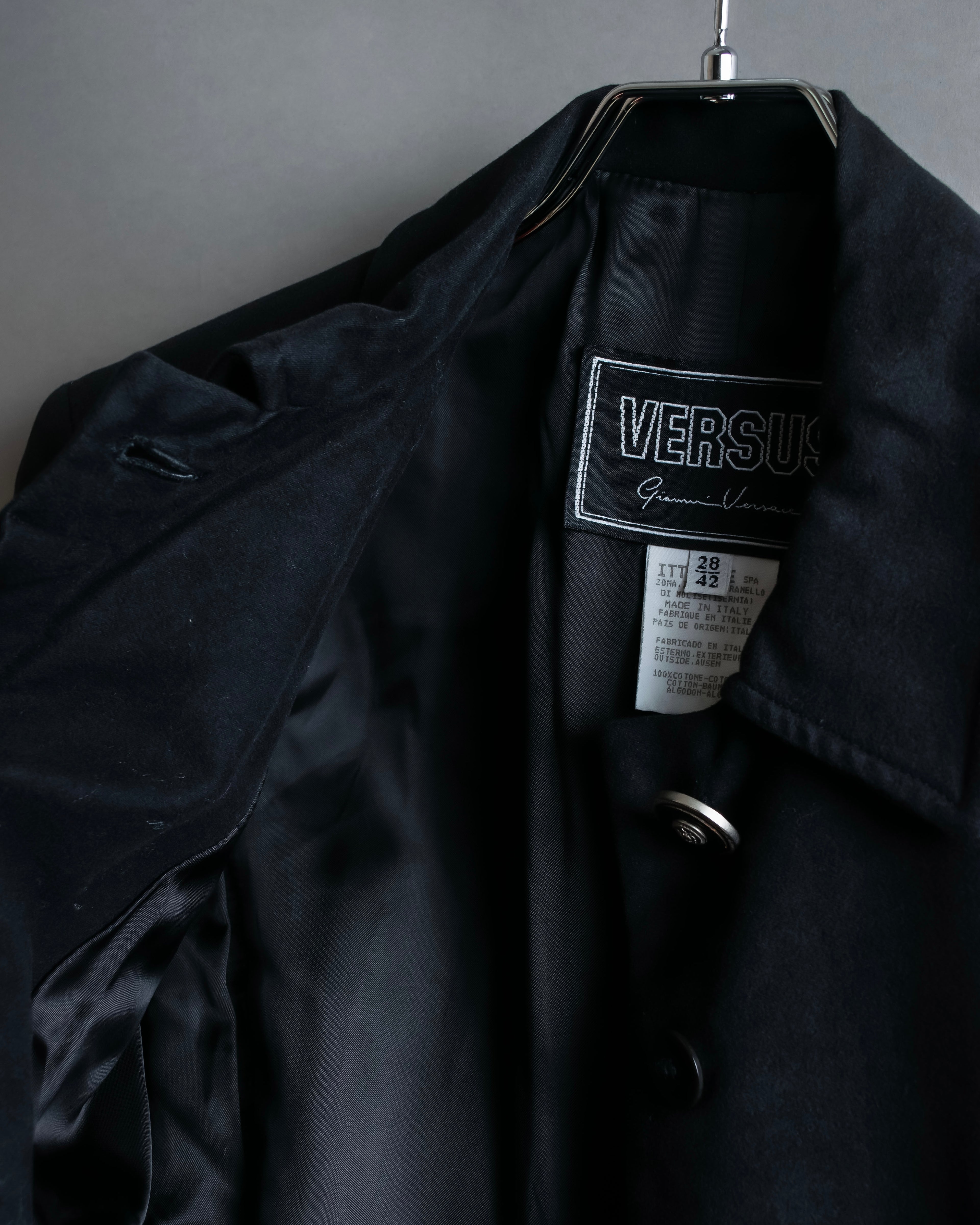 "Versus Versace" Belted design short length stencolor coat