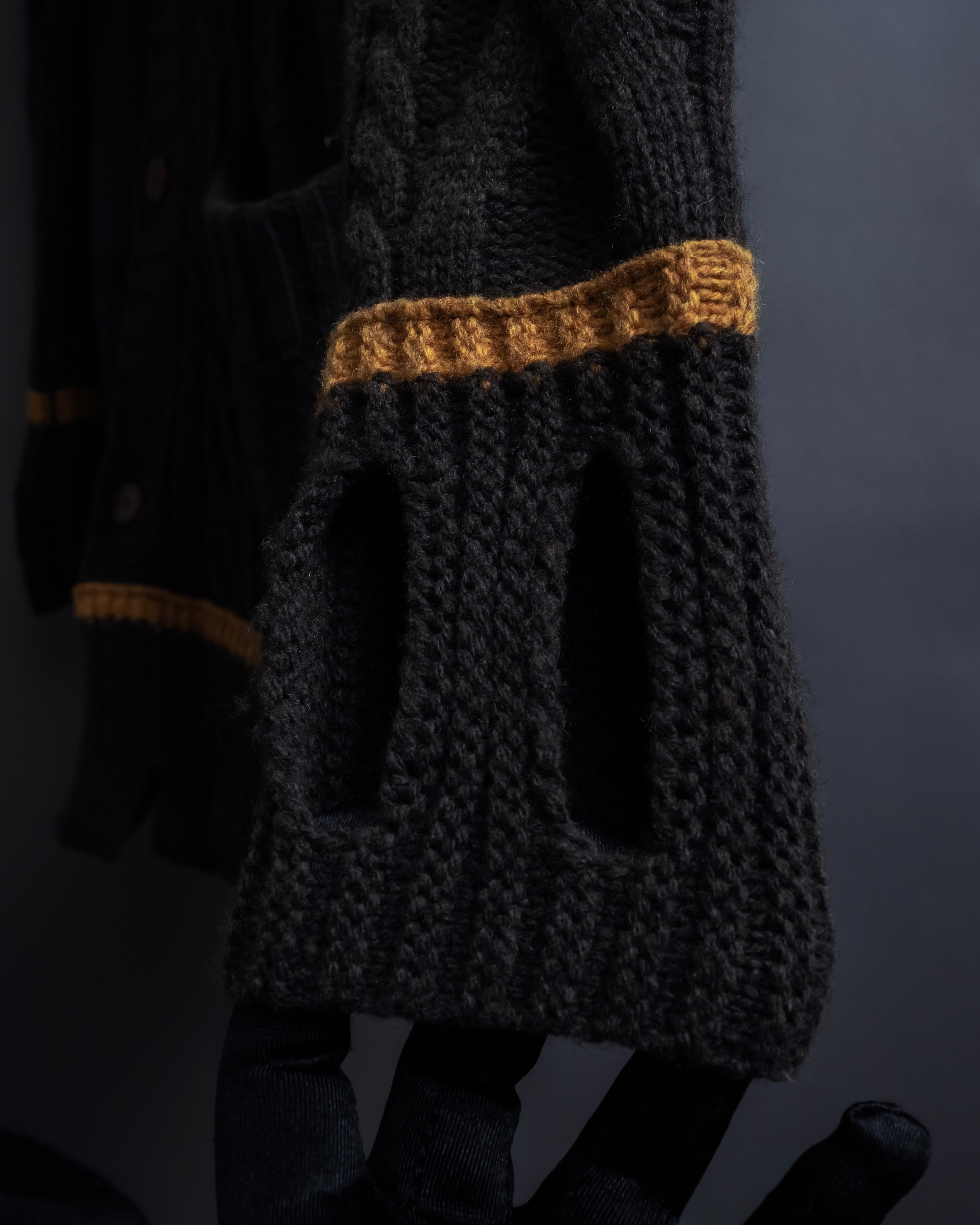 "Vivienne Westwood" Orb logo engraved cable knit cardigan