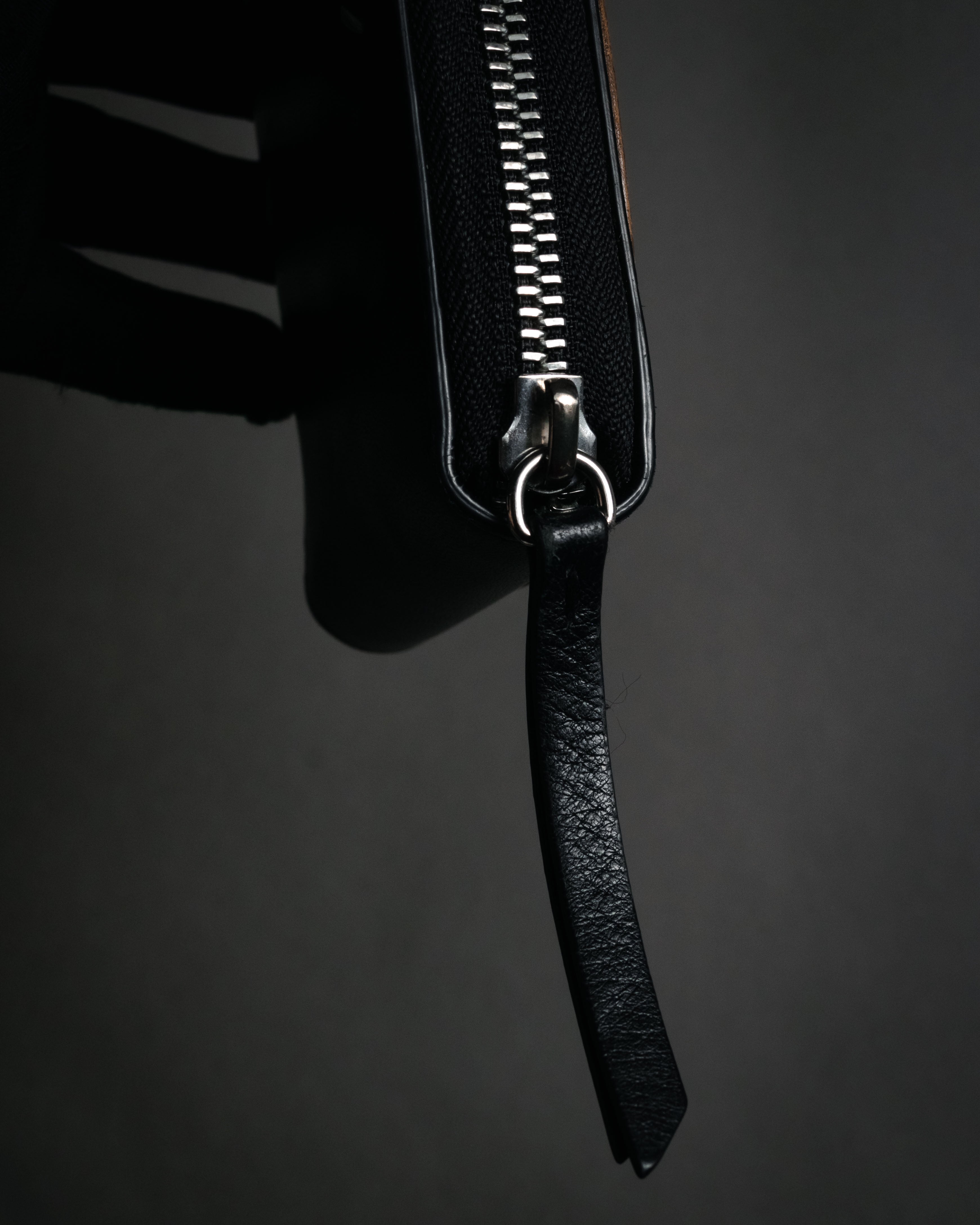 "Maison Margiela" 2020SS tabi sole patch zip wallet