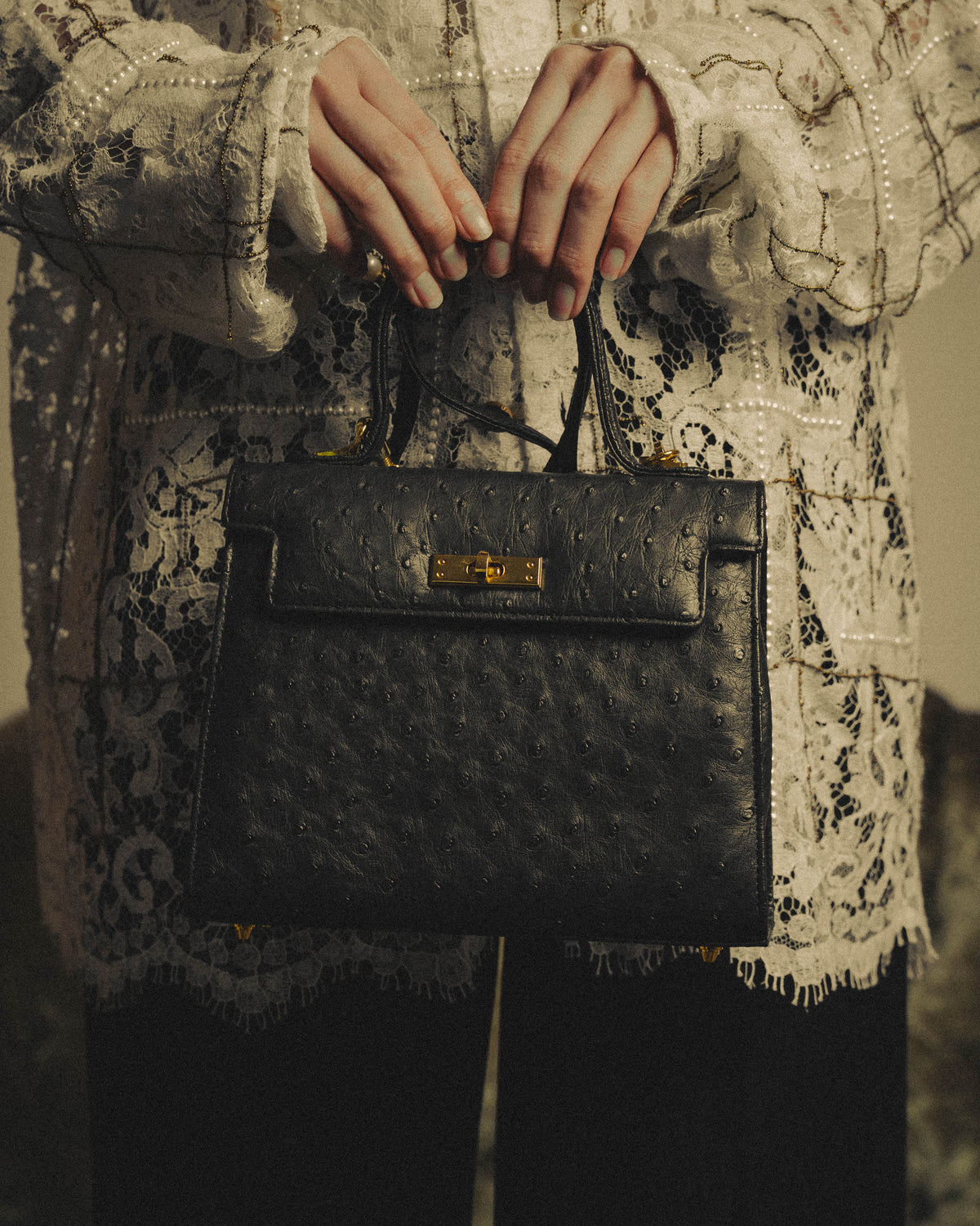 -SPECIAL- "Balenciaga" 90's-00's Ostrich leather structured top handle bag
