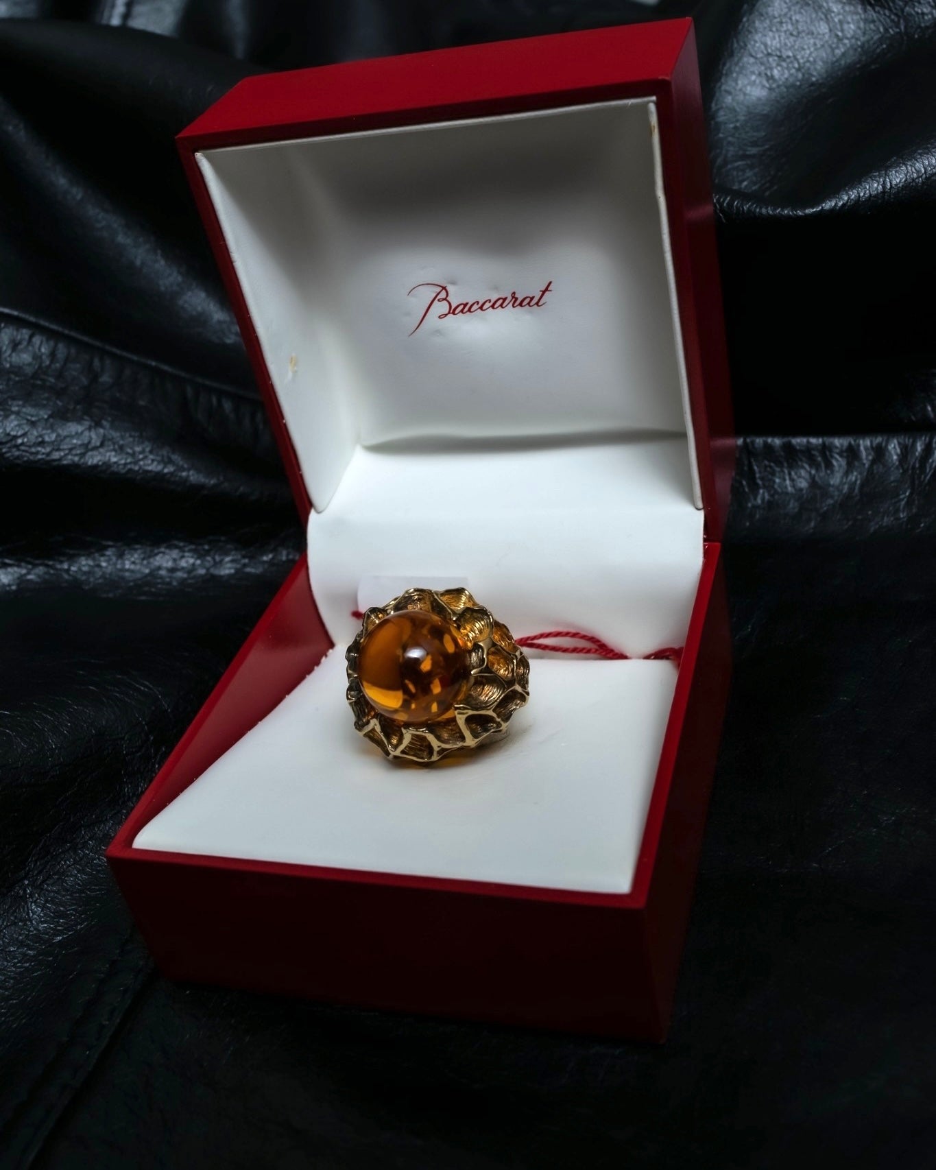 "Baccarat"Giant crystal glass beehive design ring