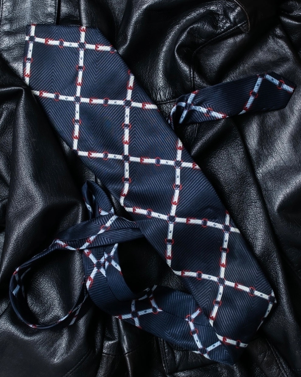 Nina Ricci total pattern tie
