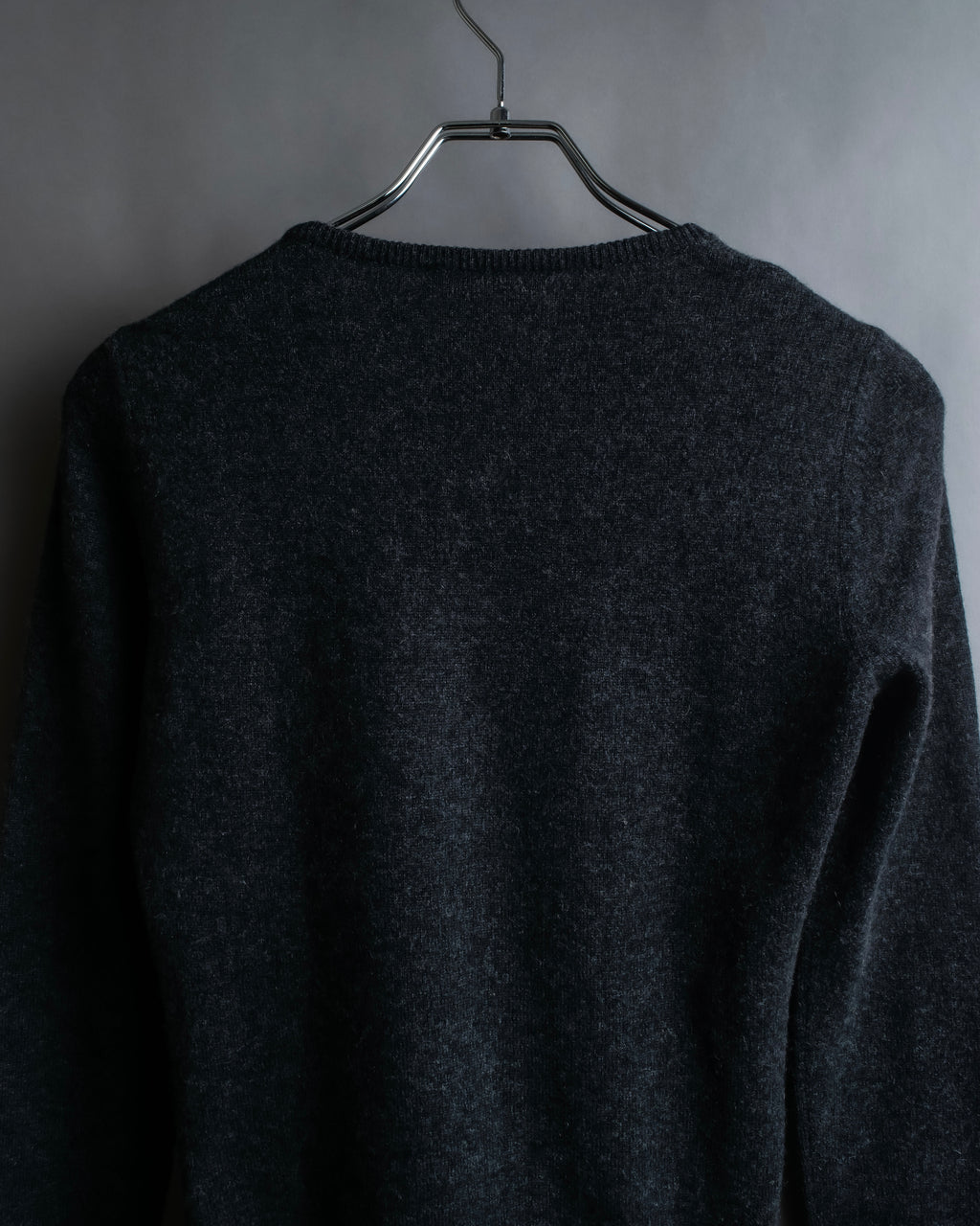 "CELINE" Beautiful U-neck design cashmere knit pullover