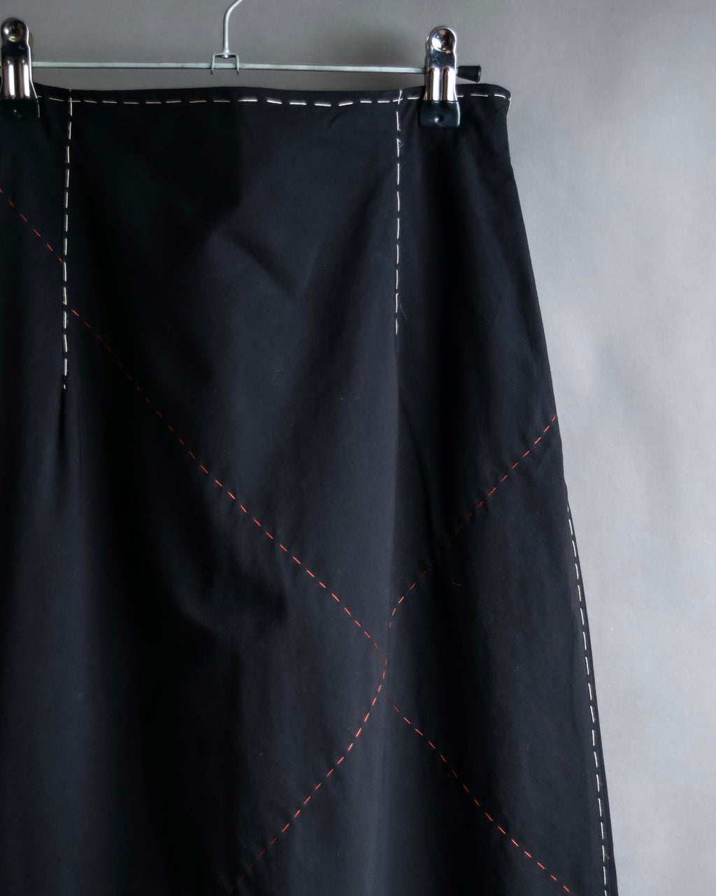 "YOHJI YAMAMOTO" Stitched hemline design flared skirt