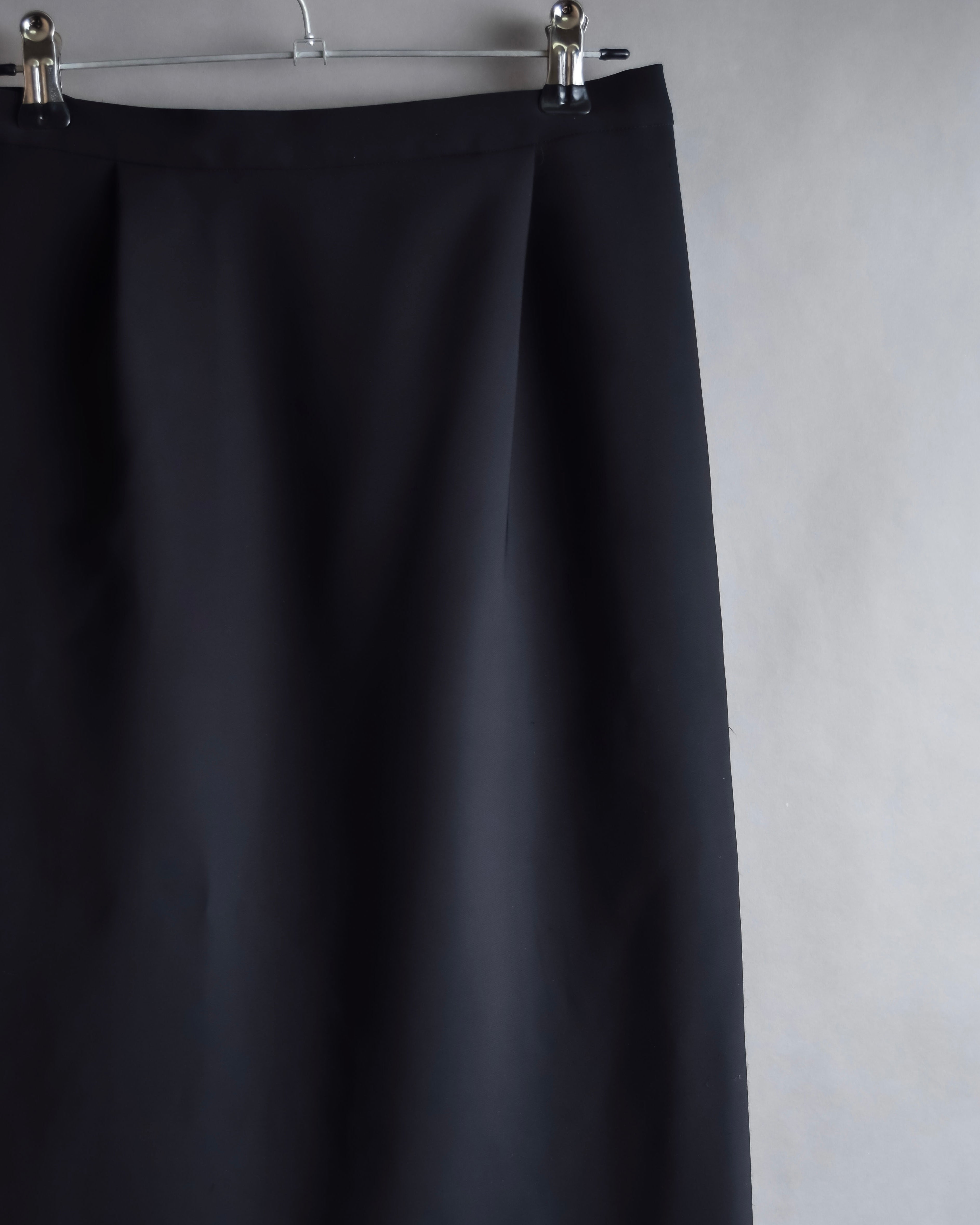 "ISSEY MIYAKE" Organic cutout fringe wrap skirt