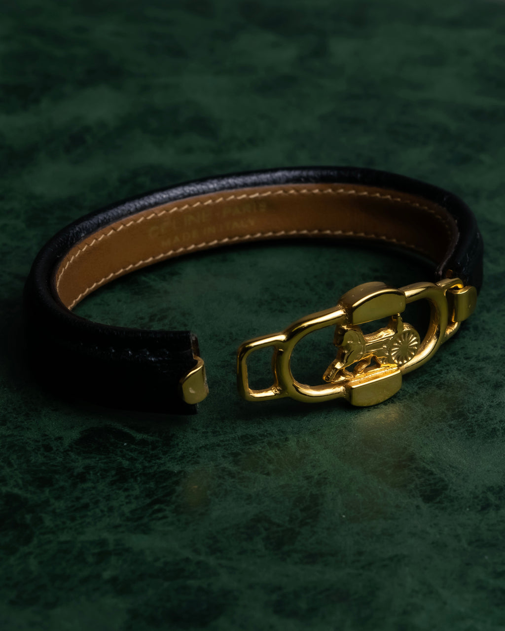 "CELINE" Horse-drawn carriage motif buckle leather bracelet