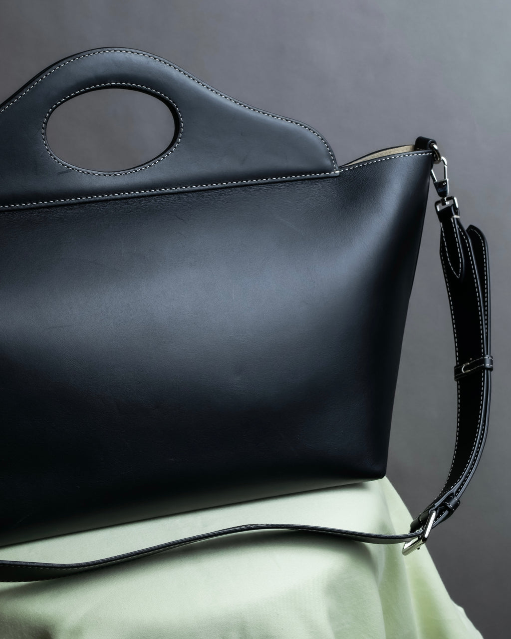 "BURBERRY" Suede switching design 2way shoulder bag