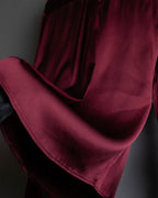 "GUCCI" Beautiful burgundy color silk bowtie shirt