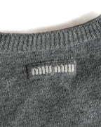 MIU MIU
/ Back Logo Cut Off Short Knit Sweater Gray