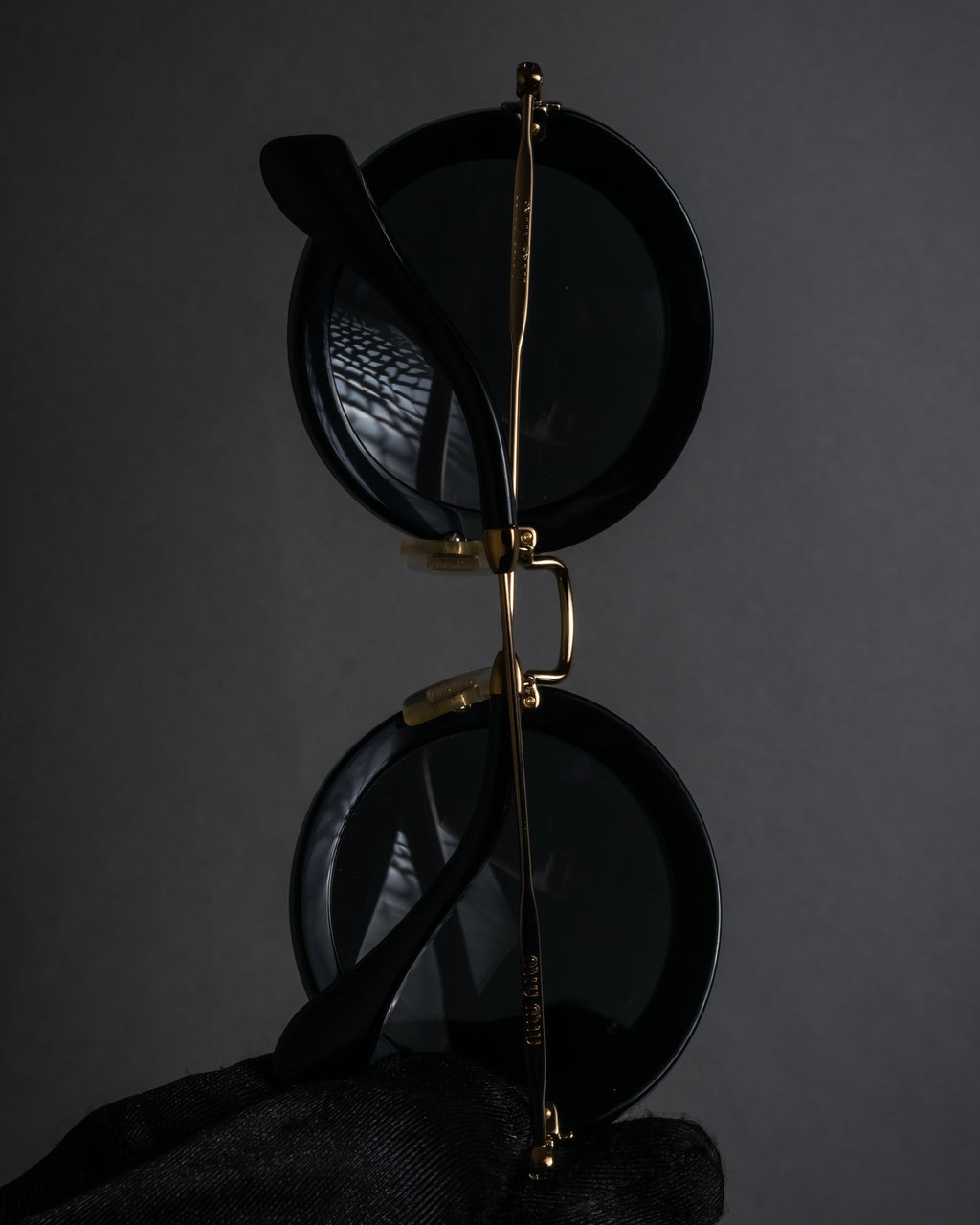 "MIU MIU" Round frame statement sunglasses