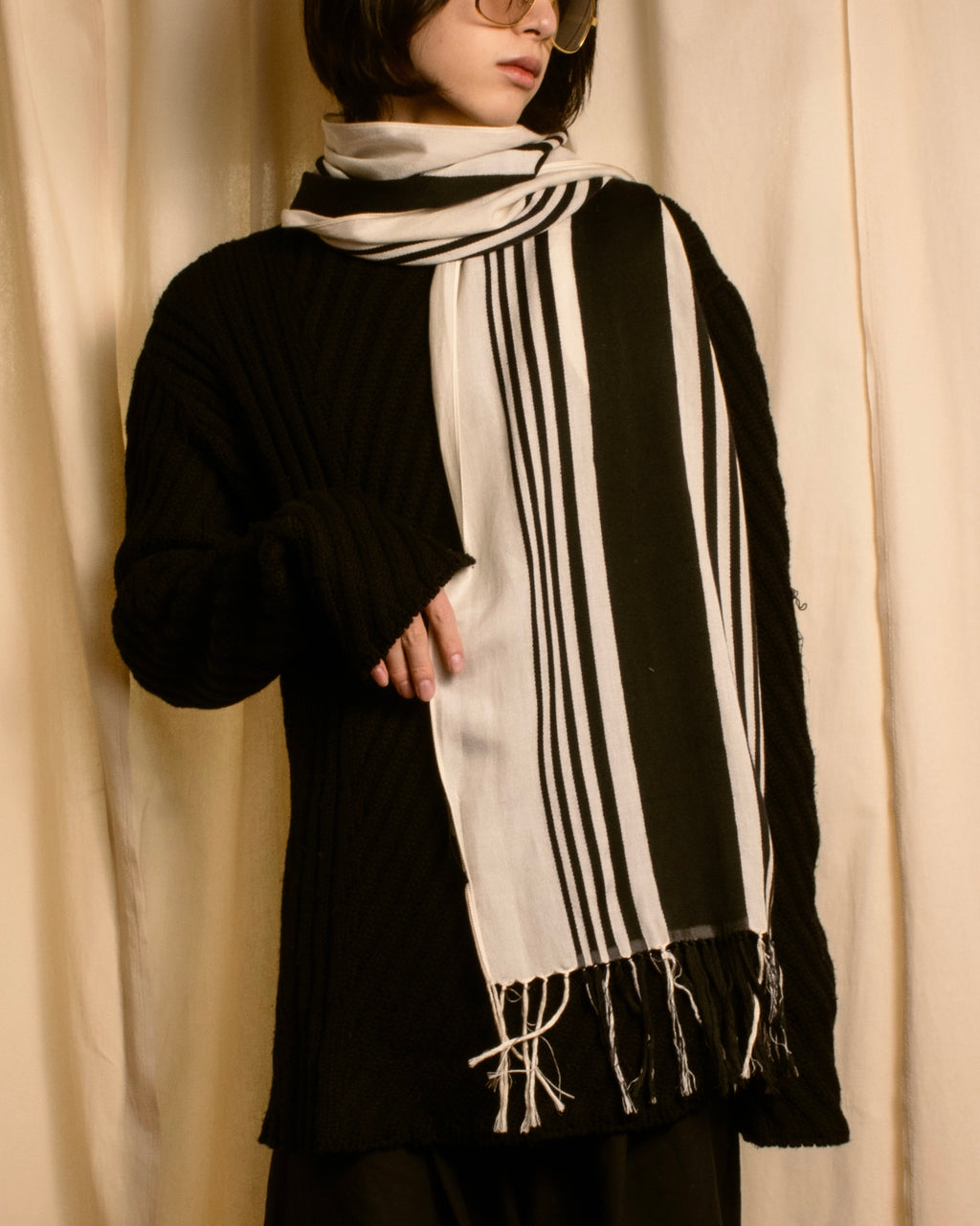 "GUCCI" 90's-00's Line fringe design two-tone long stole
