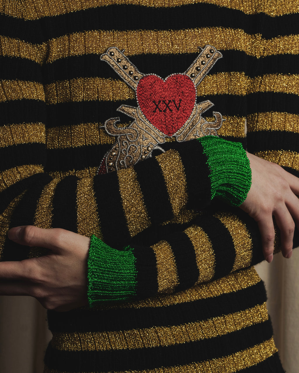 Suéter de punto con emblema de lurex a rayas 17-18aw de GUCCI