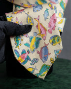 "GUCCI" Colorful fish motif silk neck tie