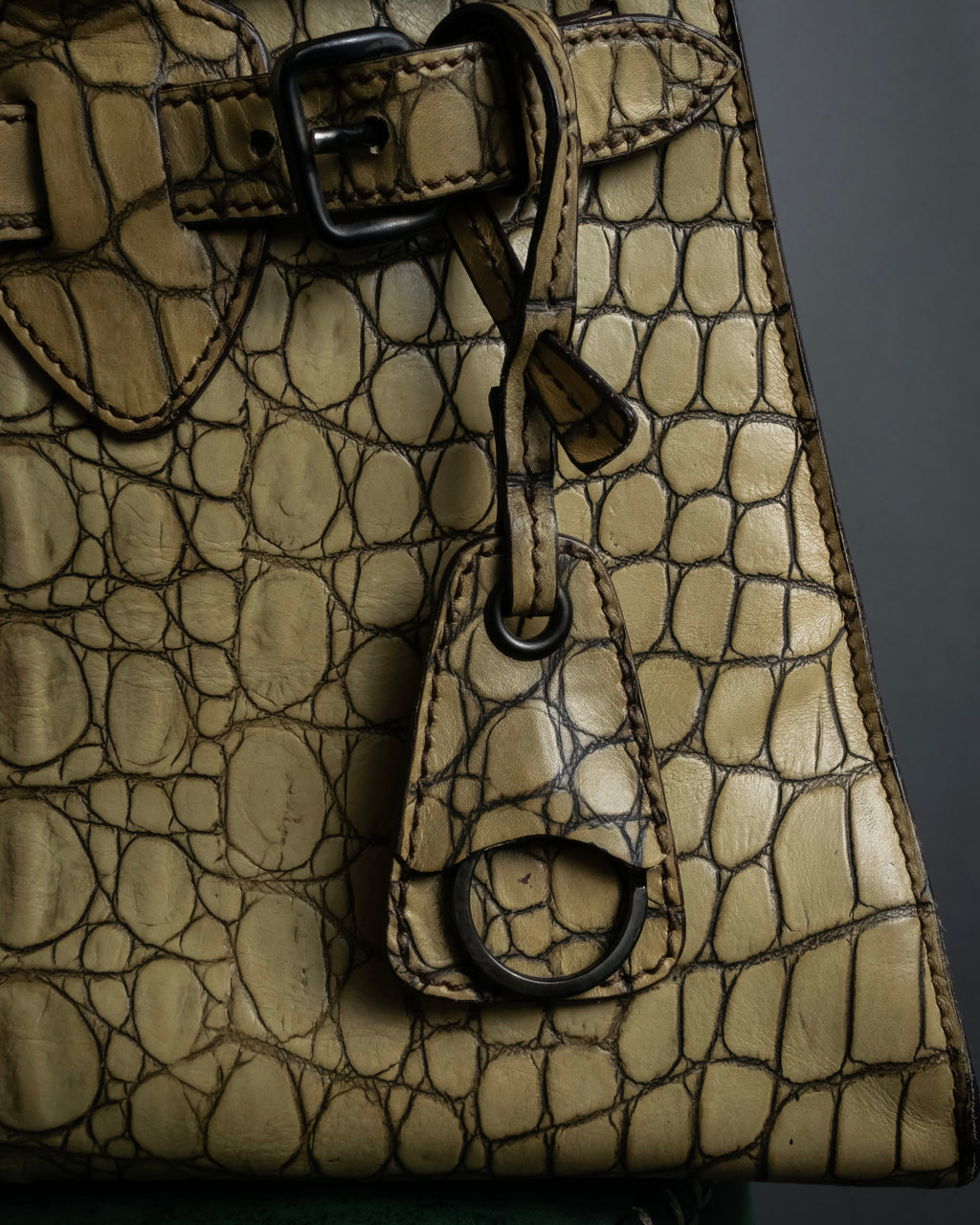 "MIU MIU" Belt strap design embossed leather hand bag