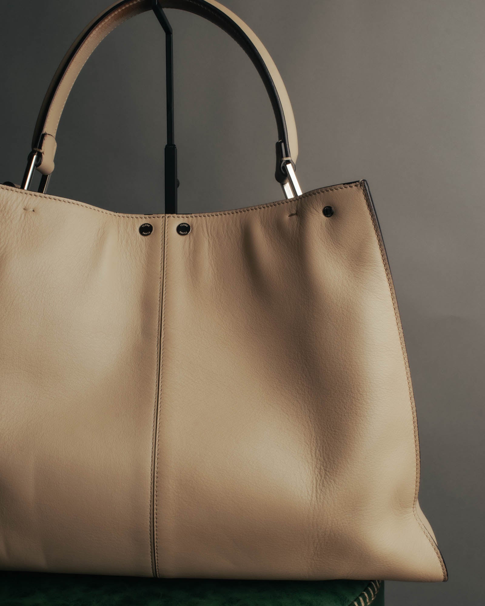 "FENDI" 2010's Soft leather peekaboo x lite handbag