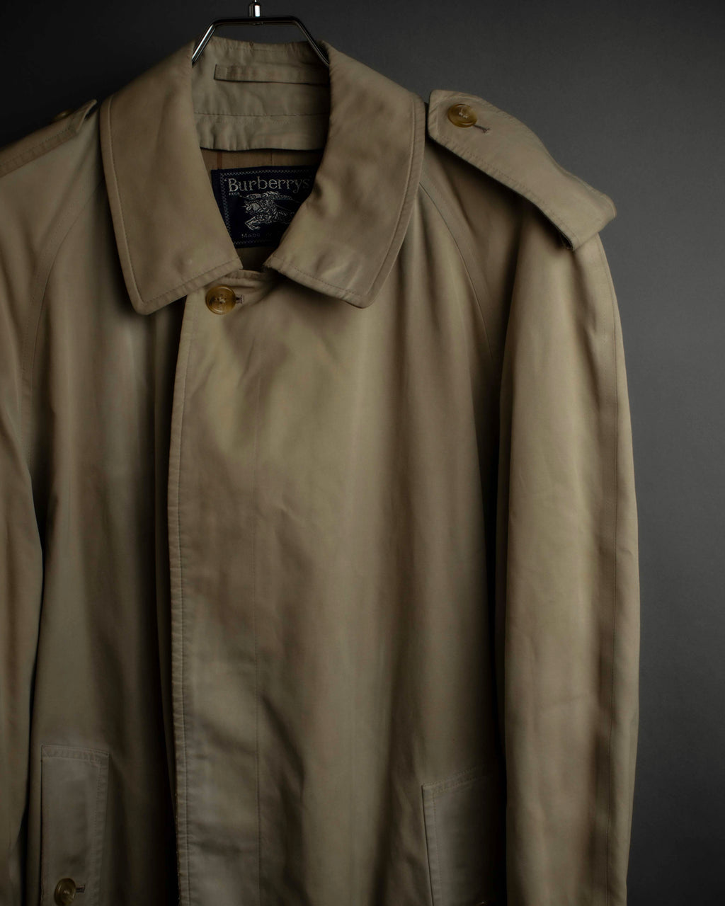 "BURBERRYS" Military detail single front stand collar coat