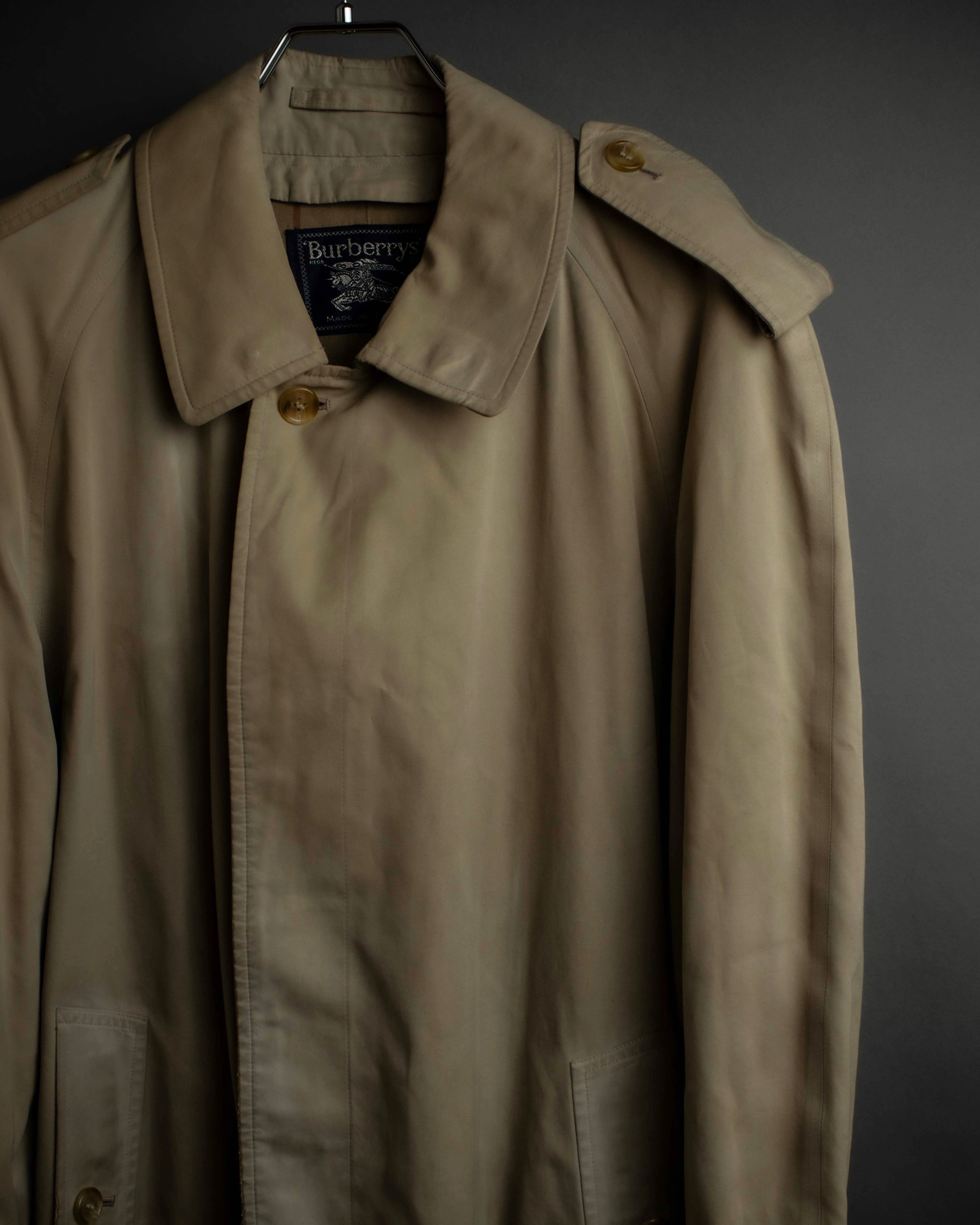 "BURBERRYS" Military detail single front stand collar coat