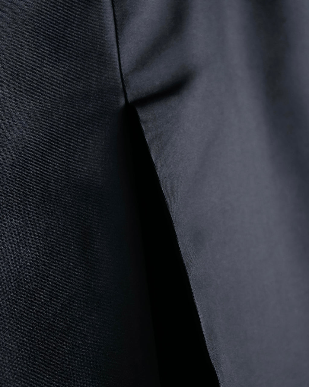 "PRADA" 100% silk pleated skirt