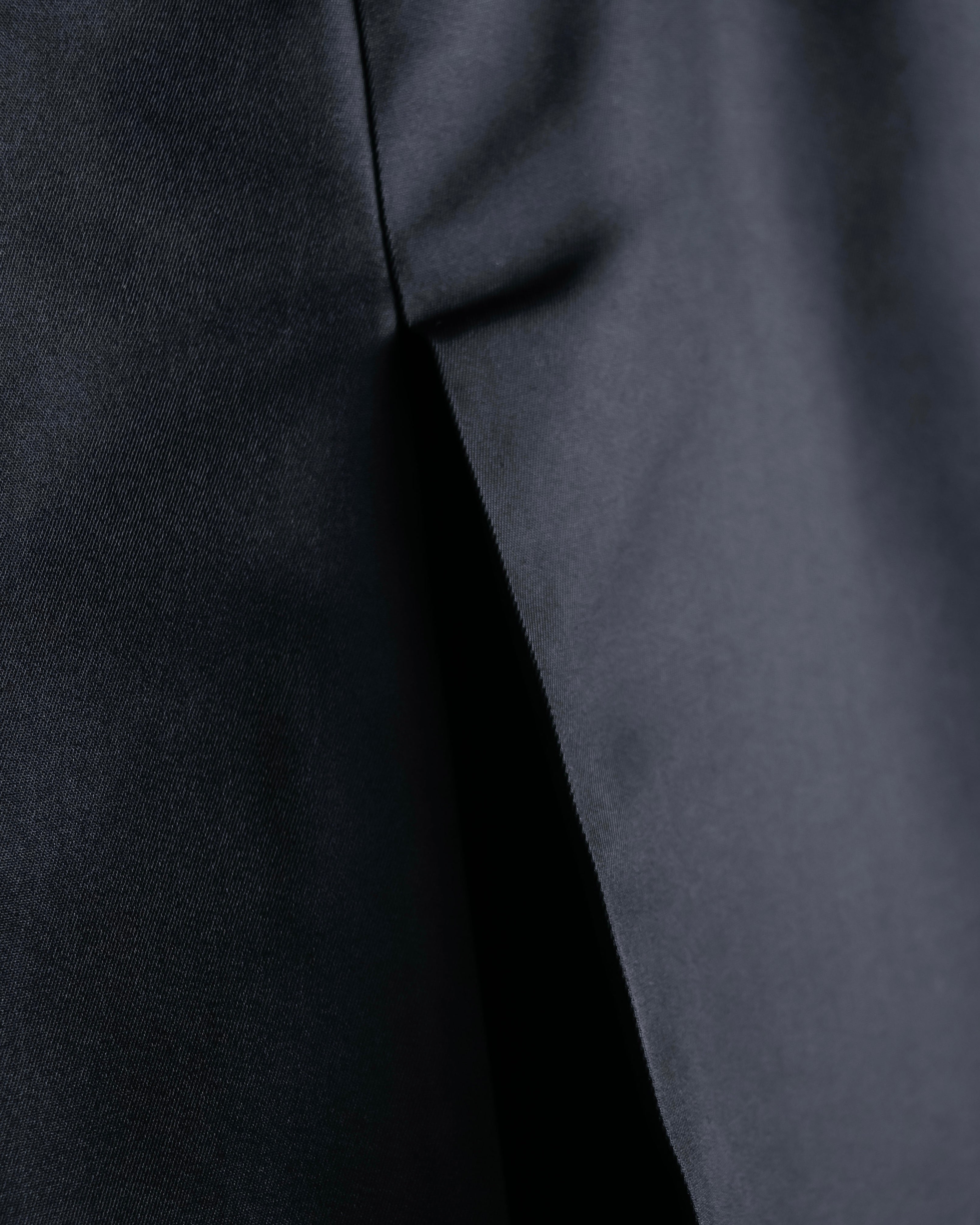 "PRADA" 100% silk pleated skirt