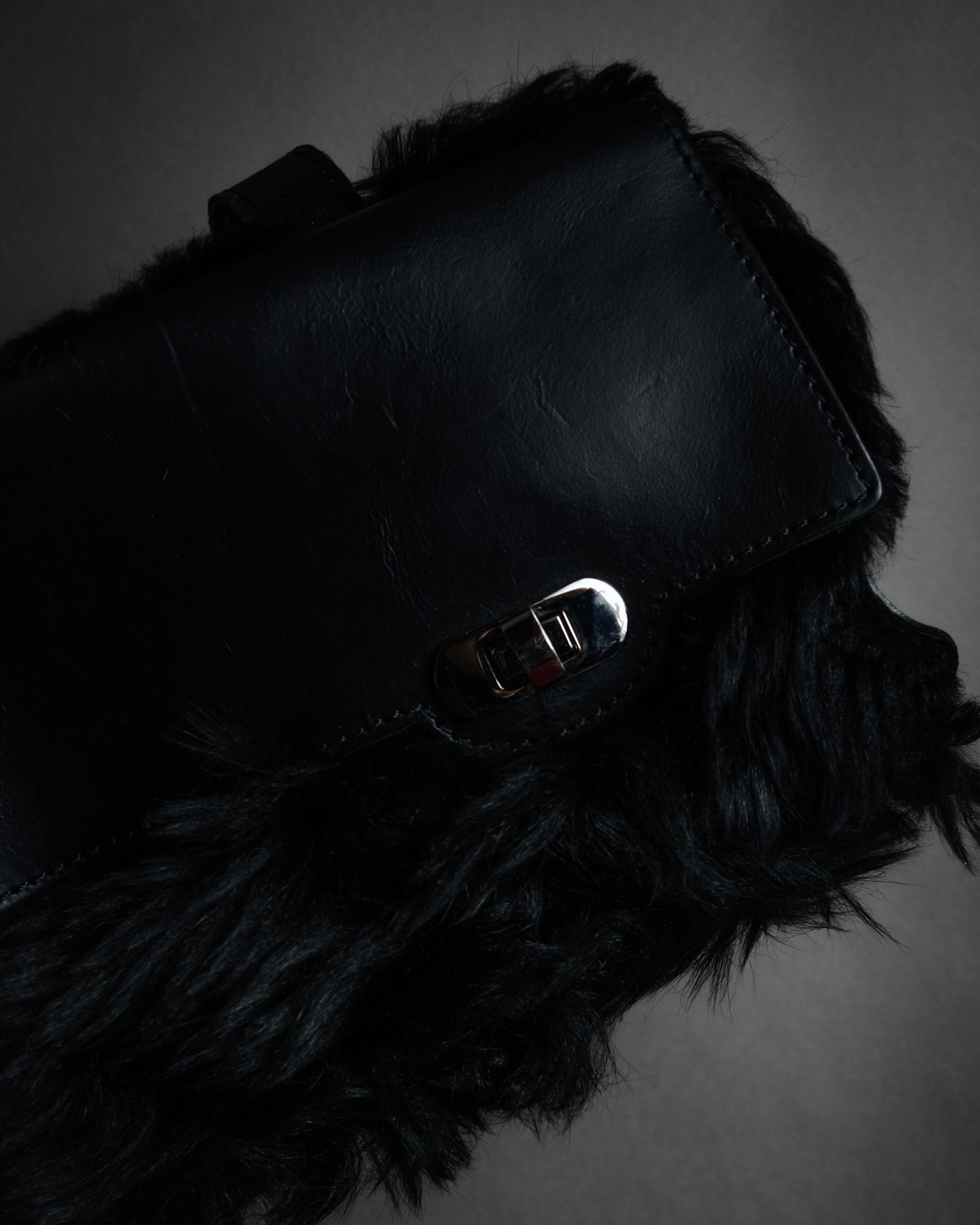 "MARNI" 2011 winter edition shearling fur shoulder bag