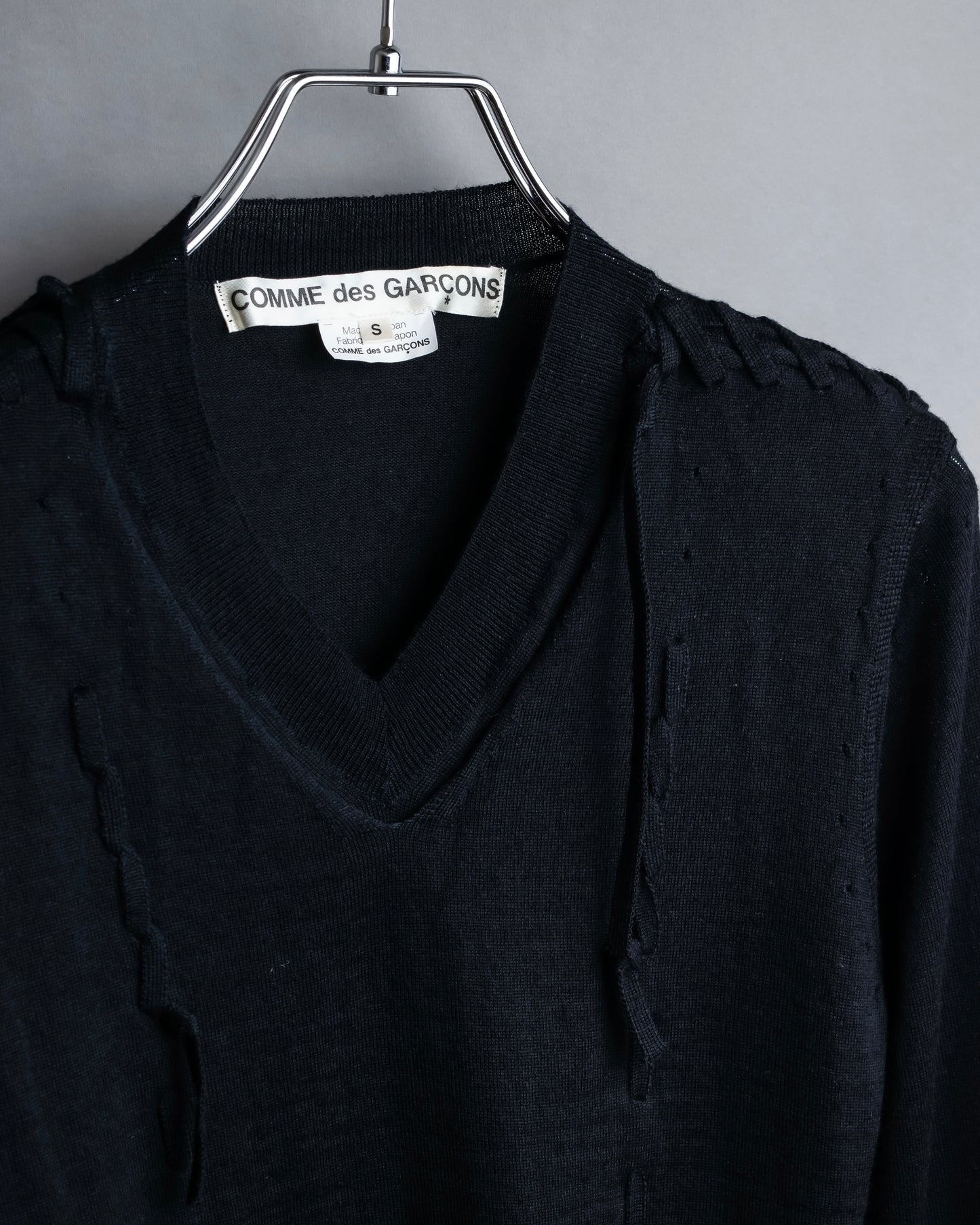 "COMME des GARCONS" Lace up design V-neck knit pullover