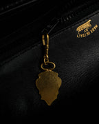 "GUCCI" Filigree vintage design chain shoulder leather bag