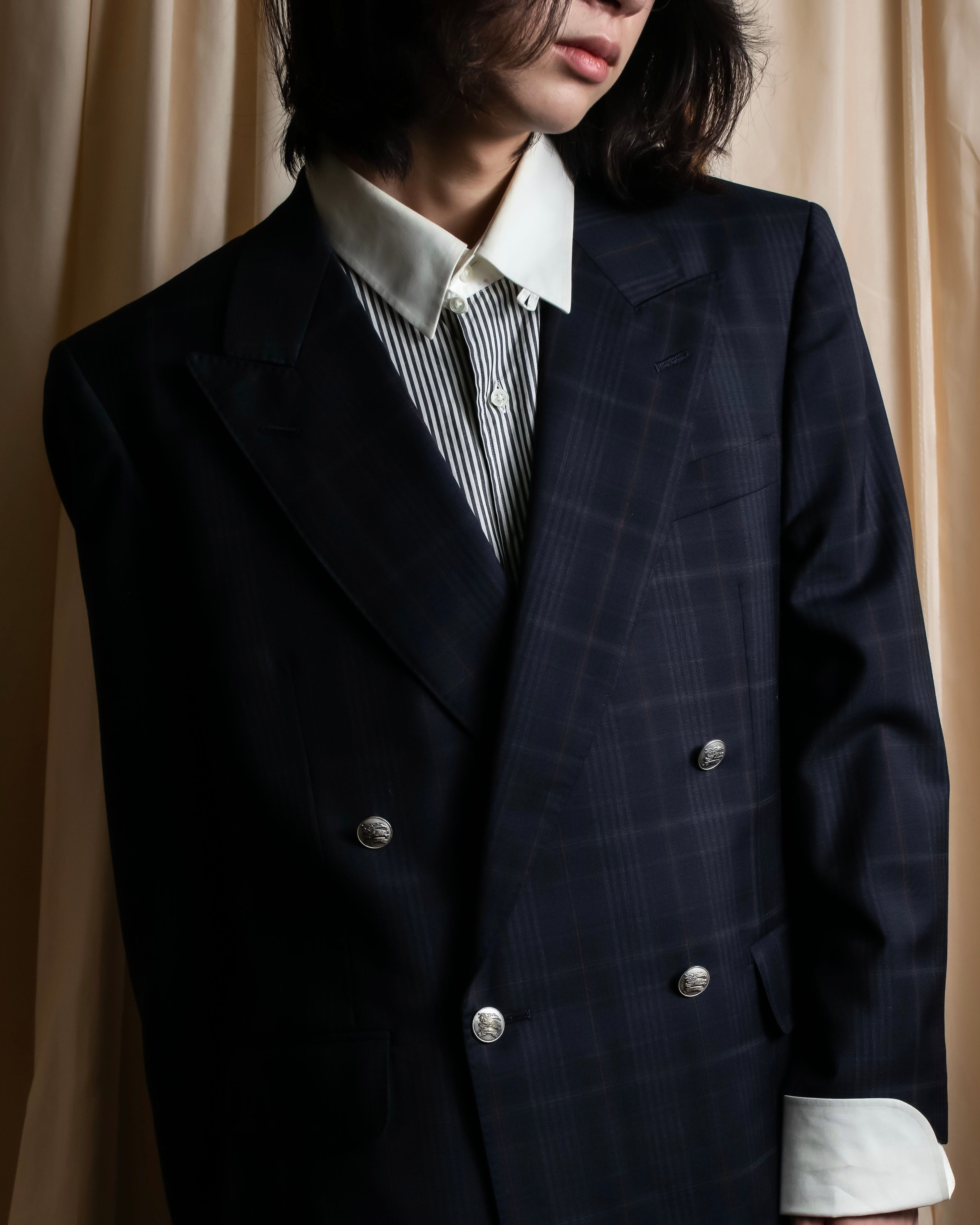 "BURBERRYS" Micro check pattern metal button blazer
