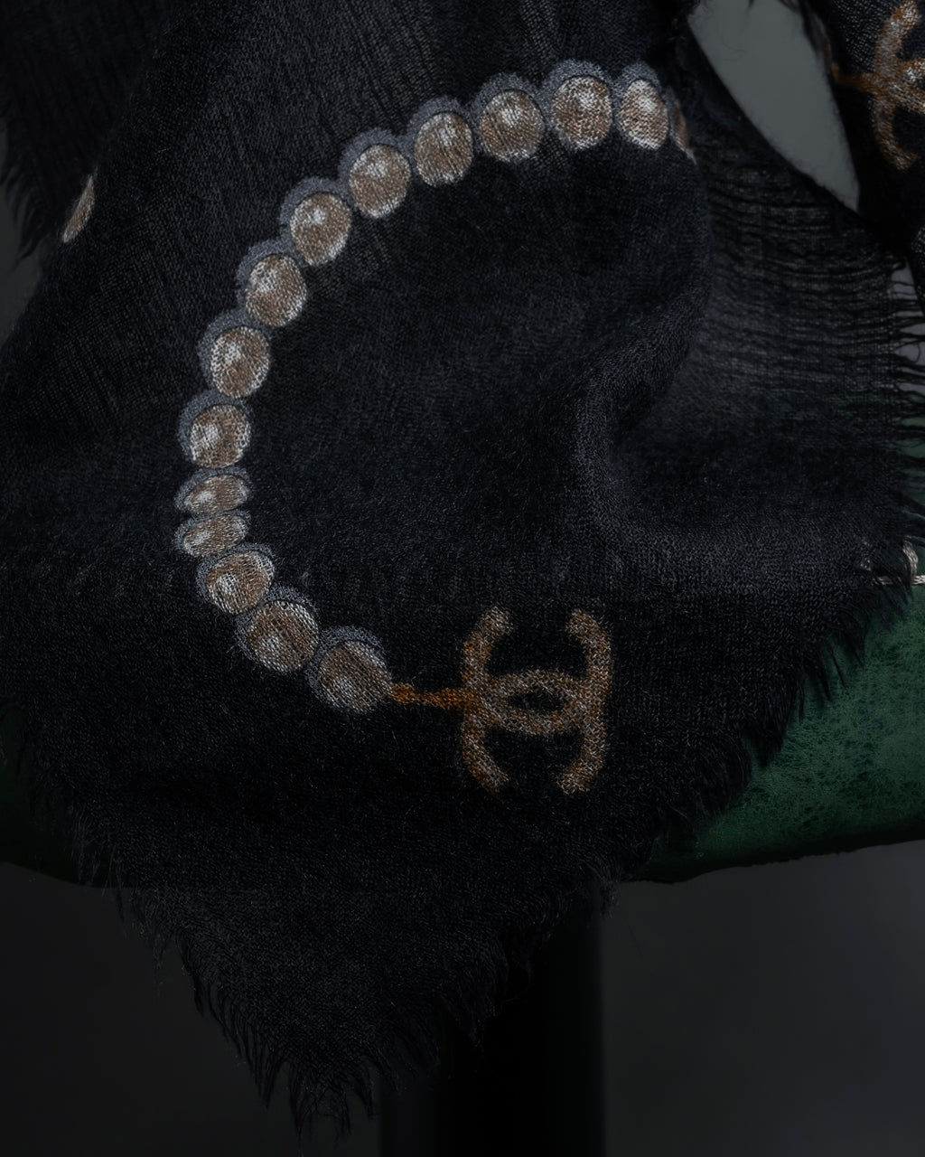 "CHANEL" Pearl fringe design gauze scarf