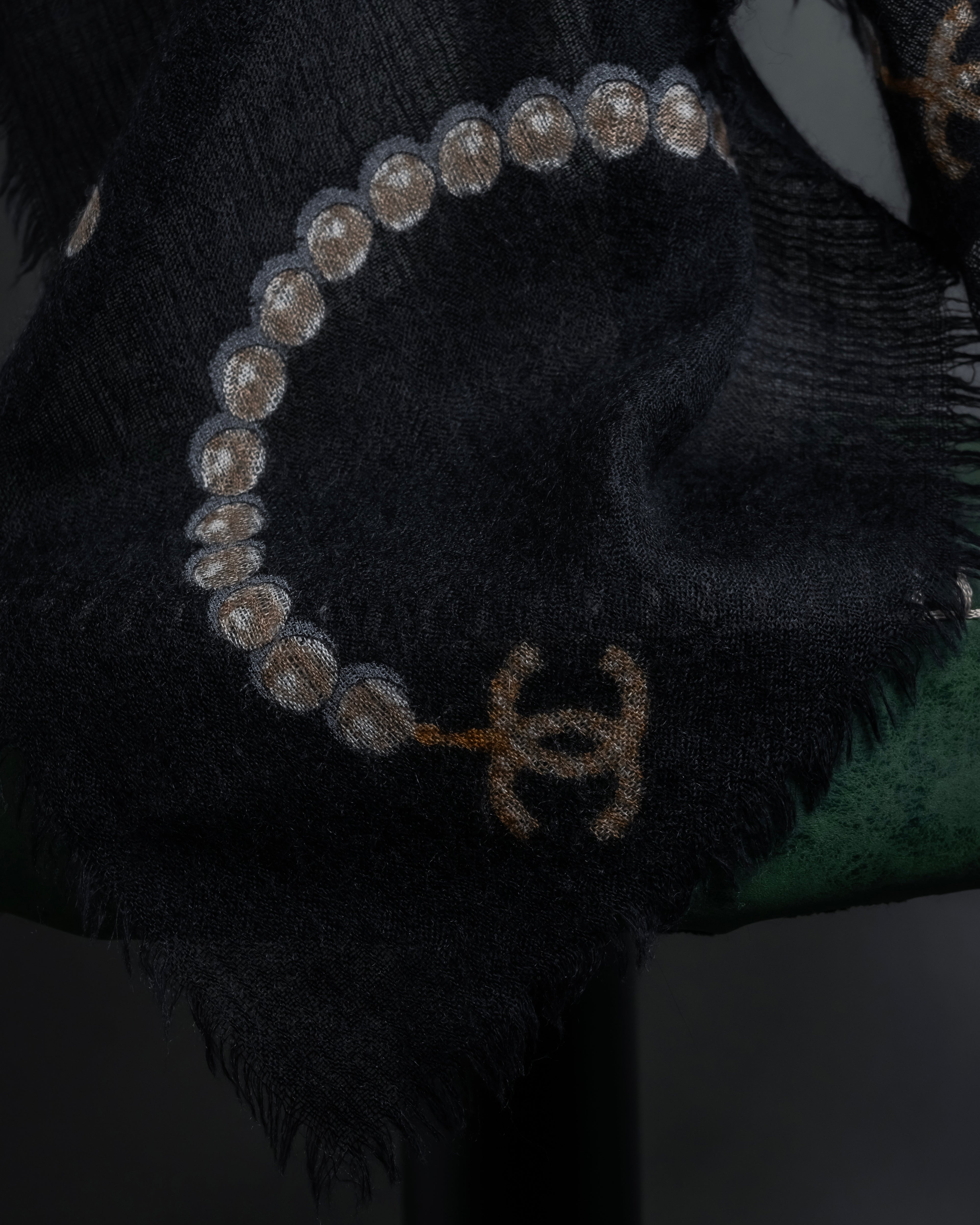 "CHANEL" Pearl fringe design gauze scarf