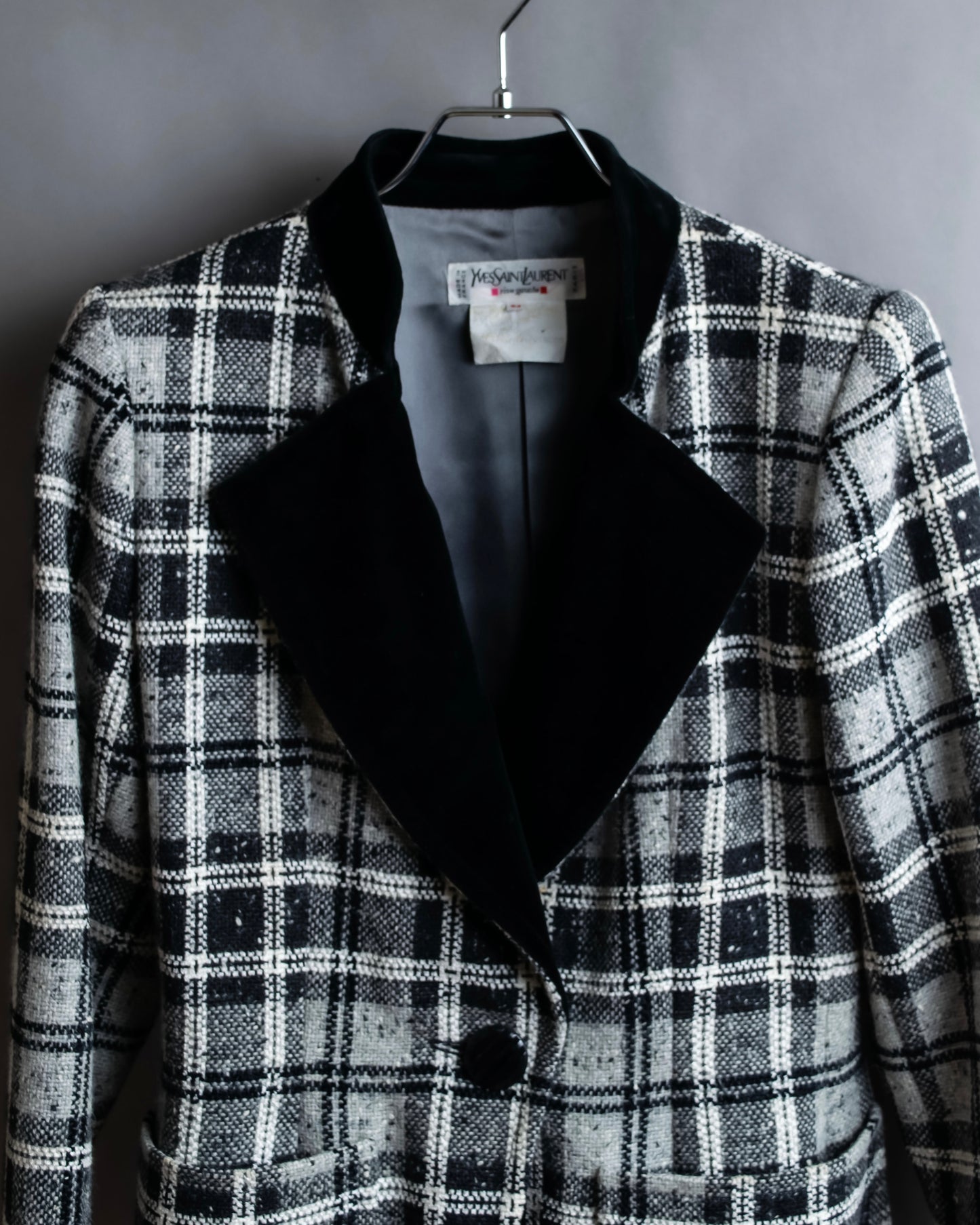 "YVES SAINT LAURENT" Monotone Madras check pattern shaped tailored jacket