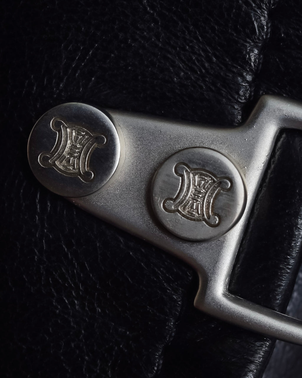 "CELINE" Front metal buckle detail leather skirt