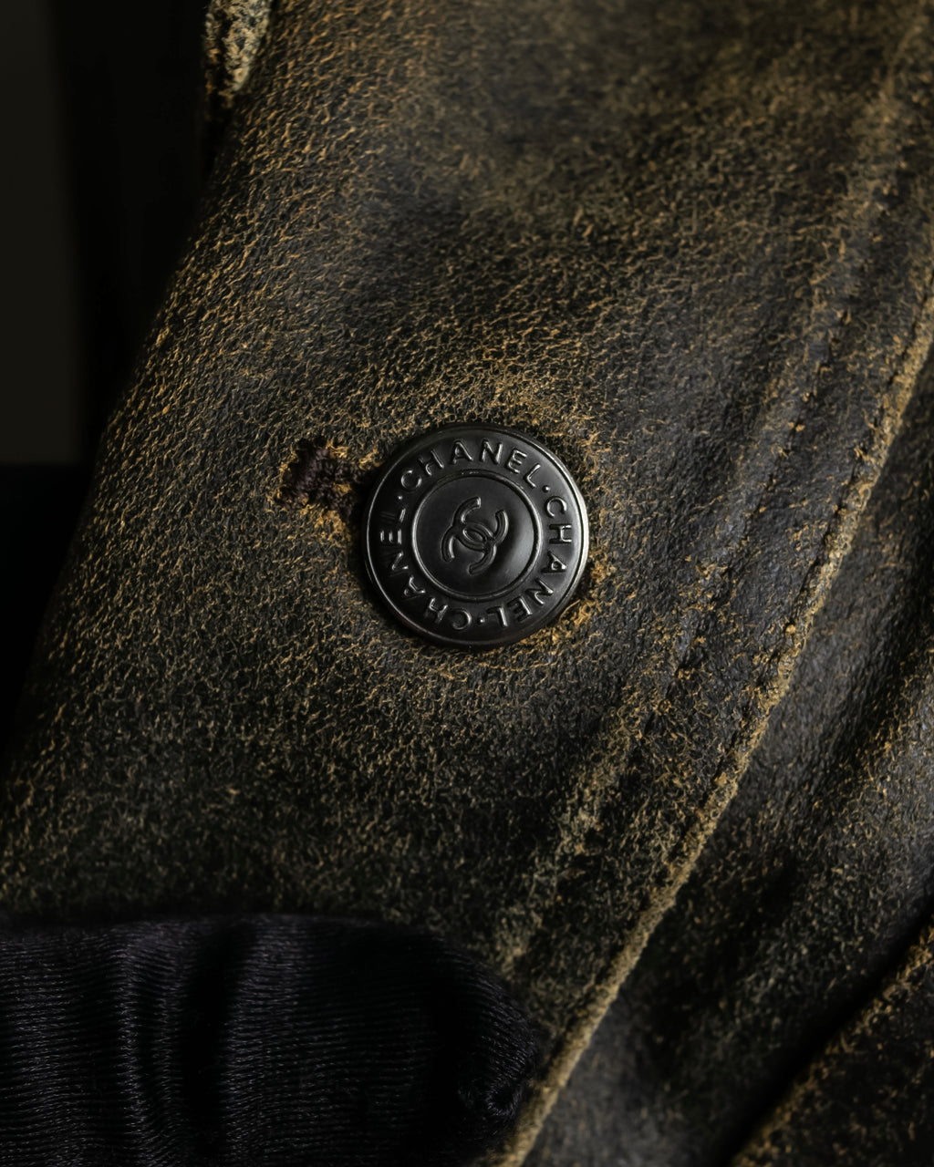 "CHANEL" 2000AW Karl Lagerfeld period calf leather vest