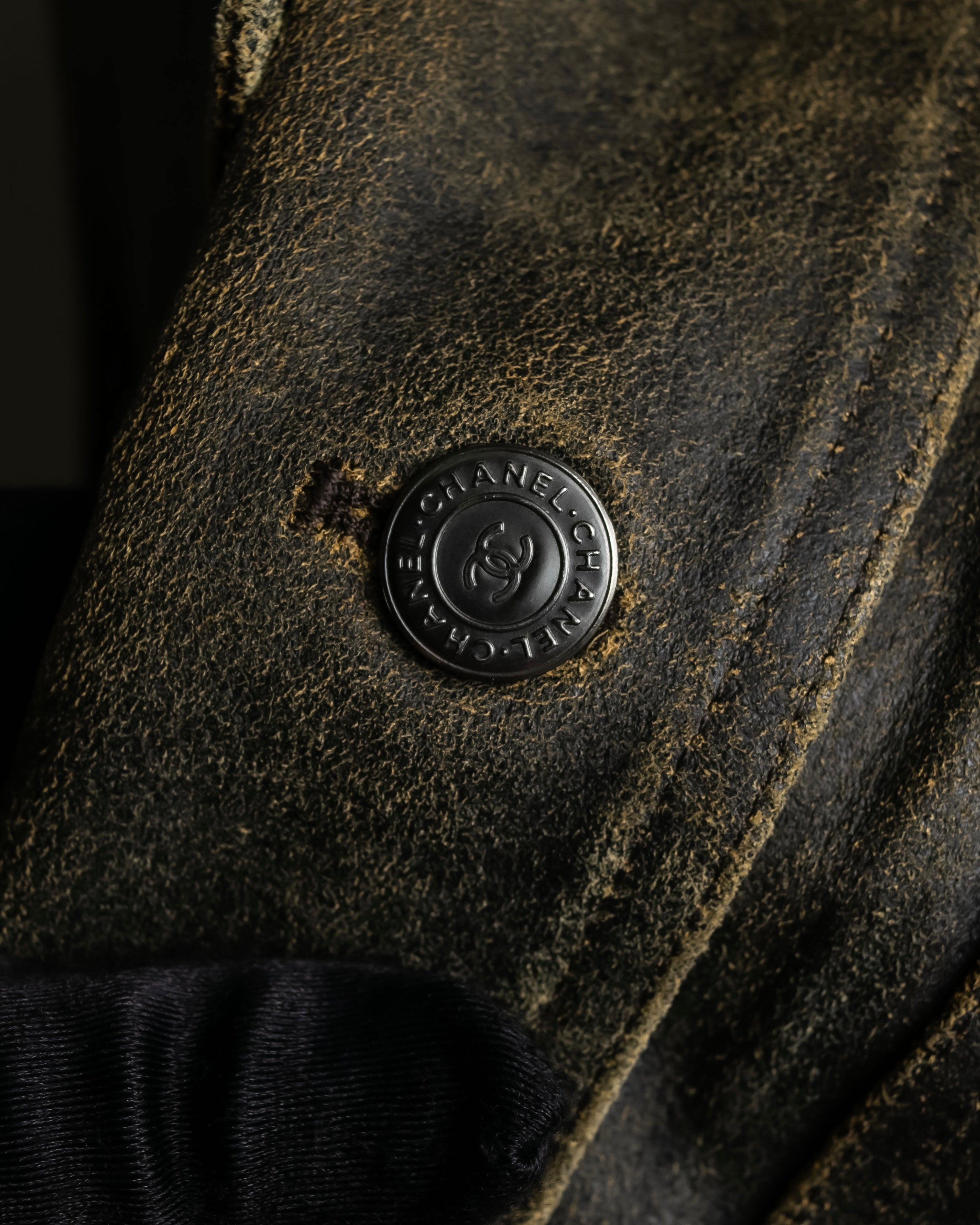 "CHANEL" 2000AW Karl Lagerfeld period calf leather vest