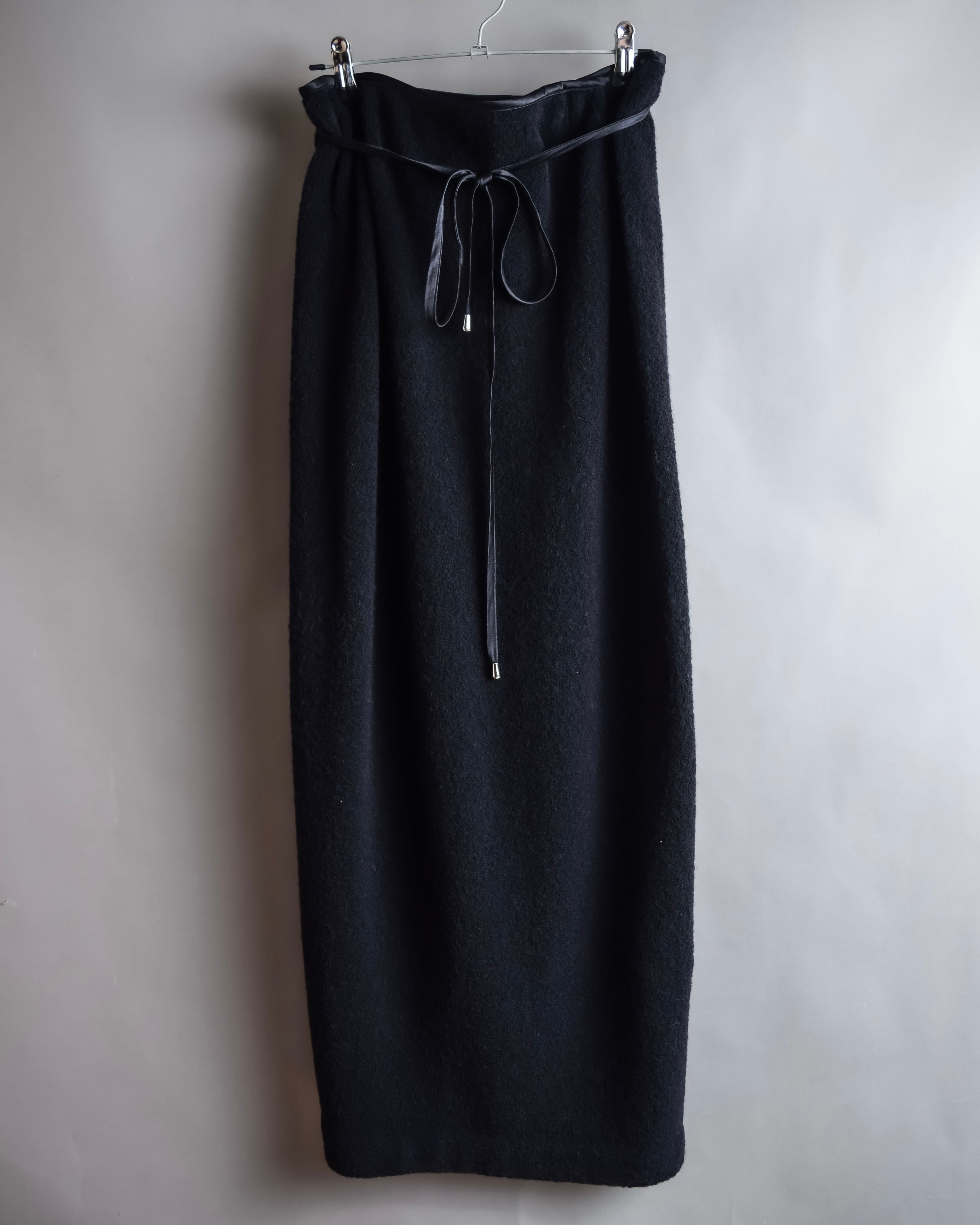 "GIANFRANCO FERRE" Structured wool satin ruffle inner detail set up