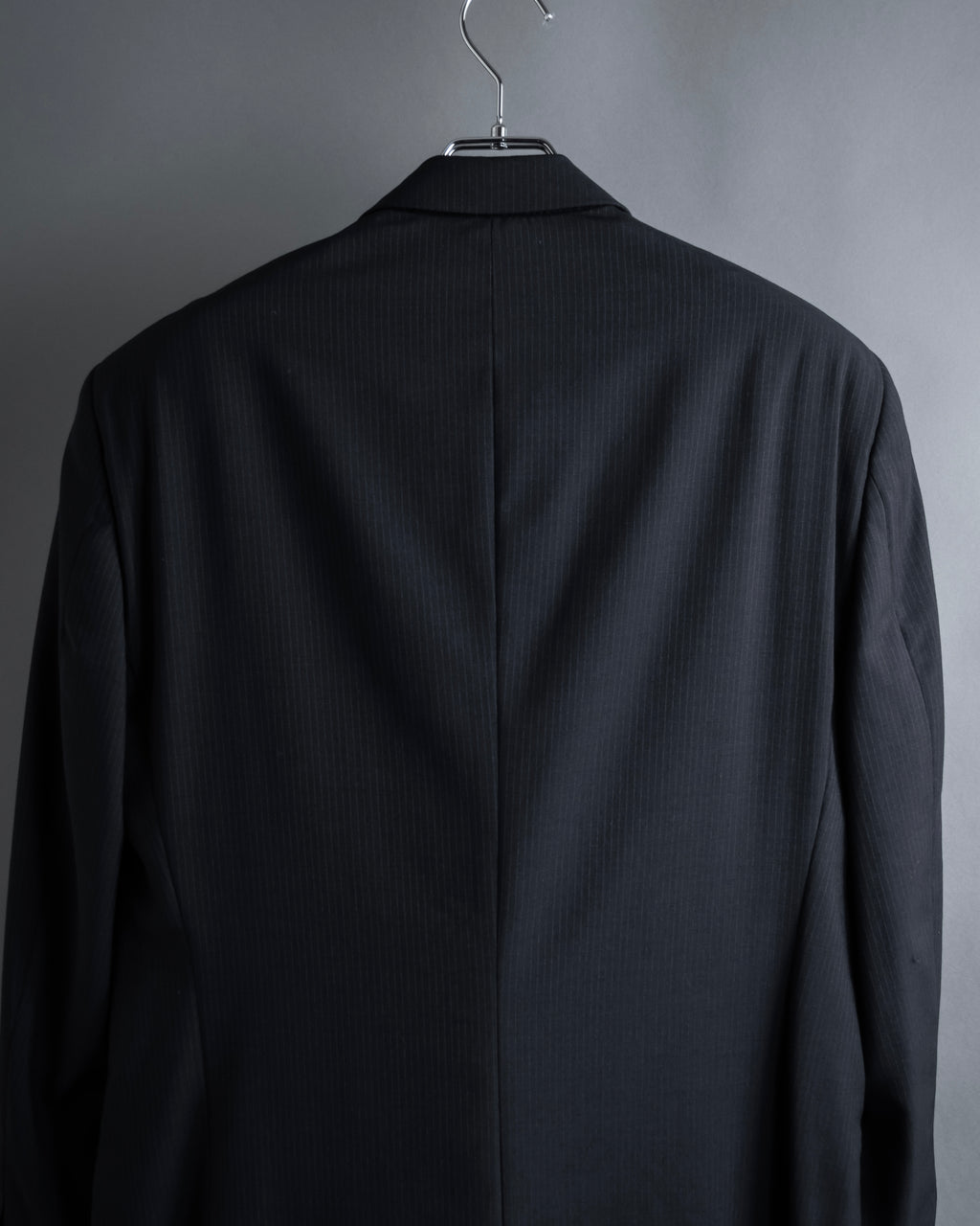 "ARMANI COLLEZIONI" Notched drape classically tailored jacket
