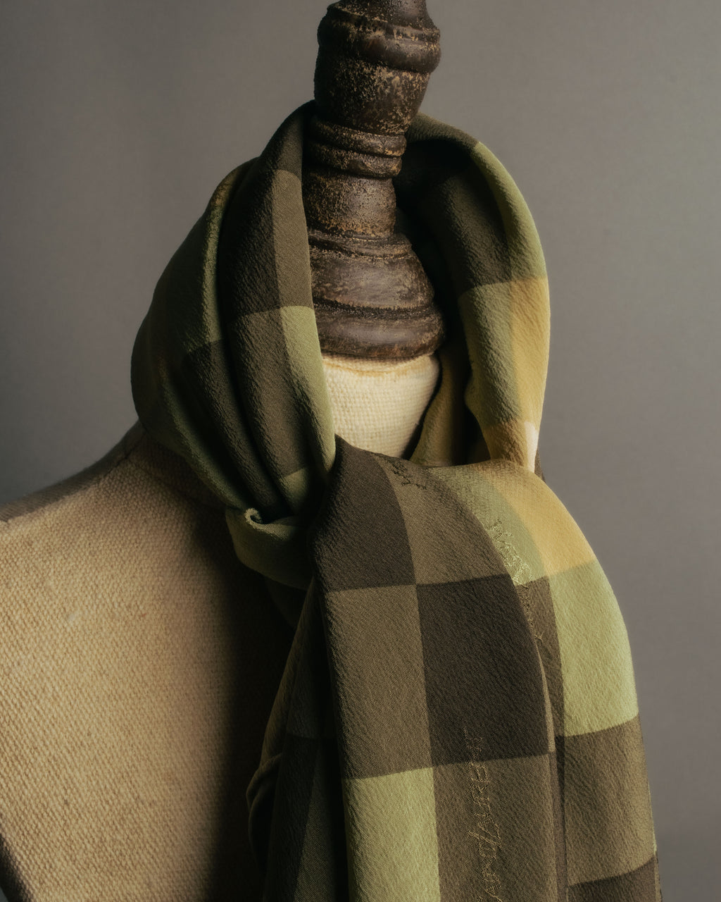 “Yves Saint Laurent” 80’s-90’s Sheer check silk scarf
