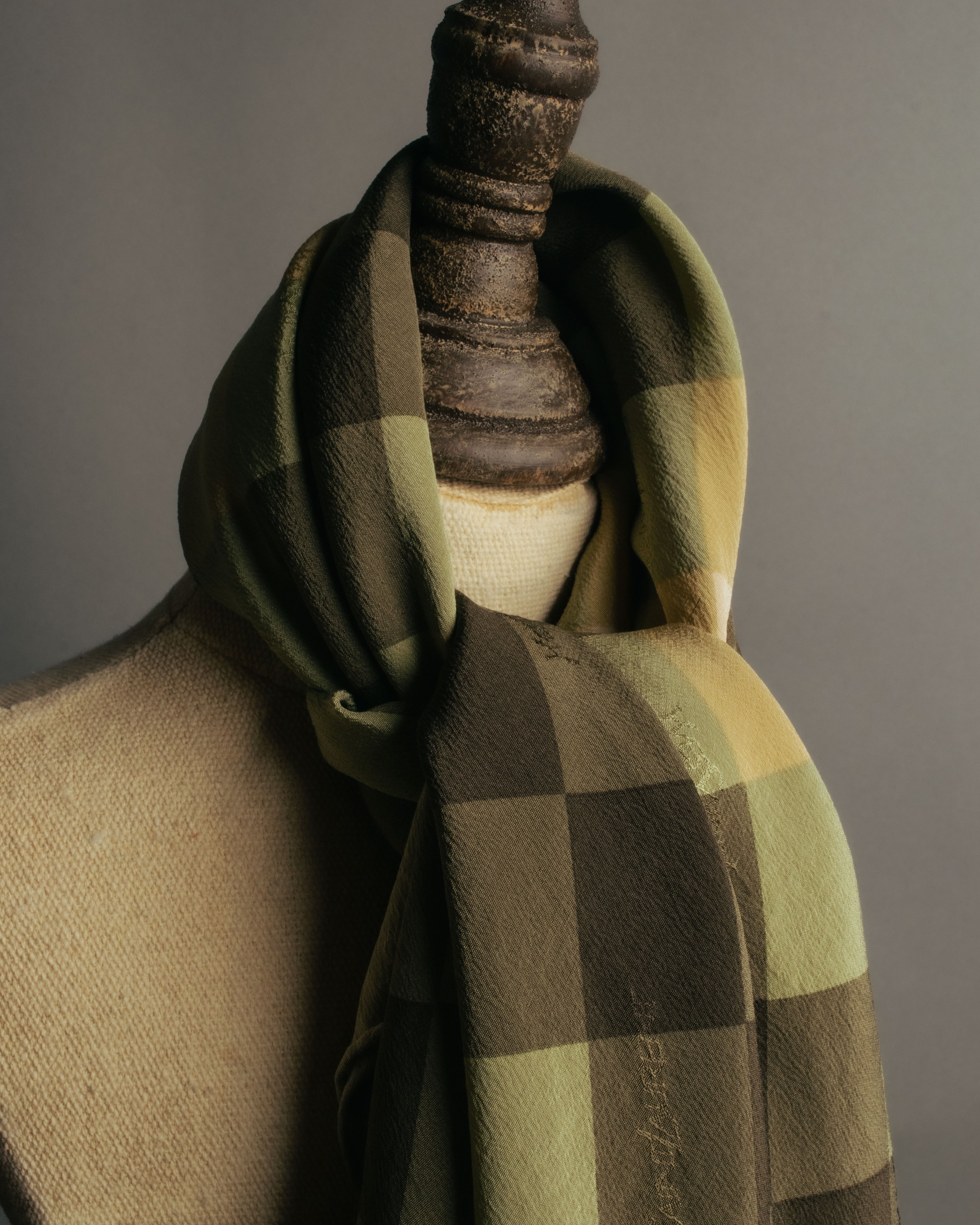 “Yves Saint Laurent” 80’s-90’s Sheer check silk scarf