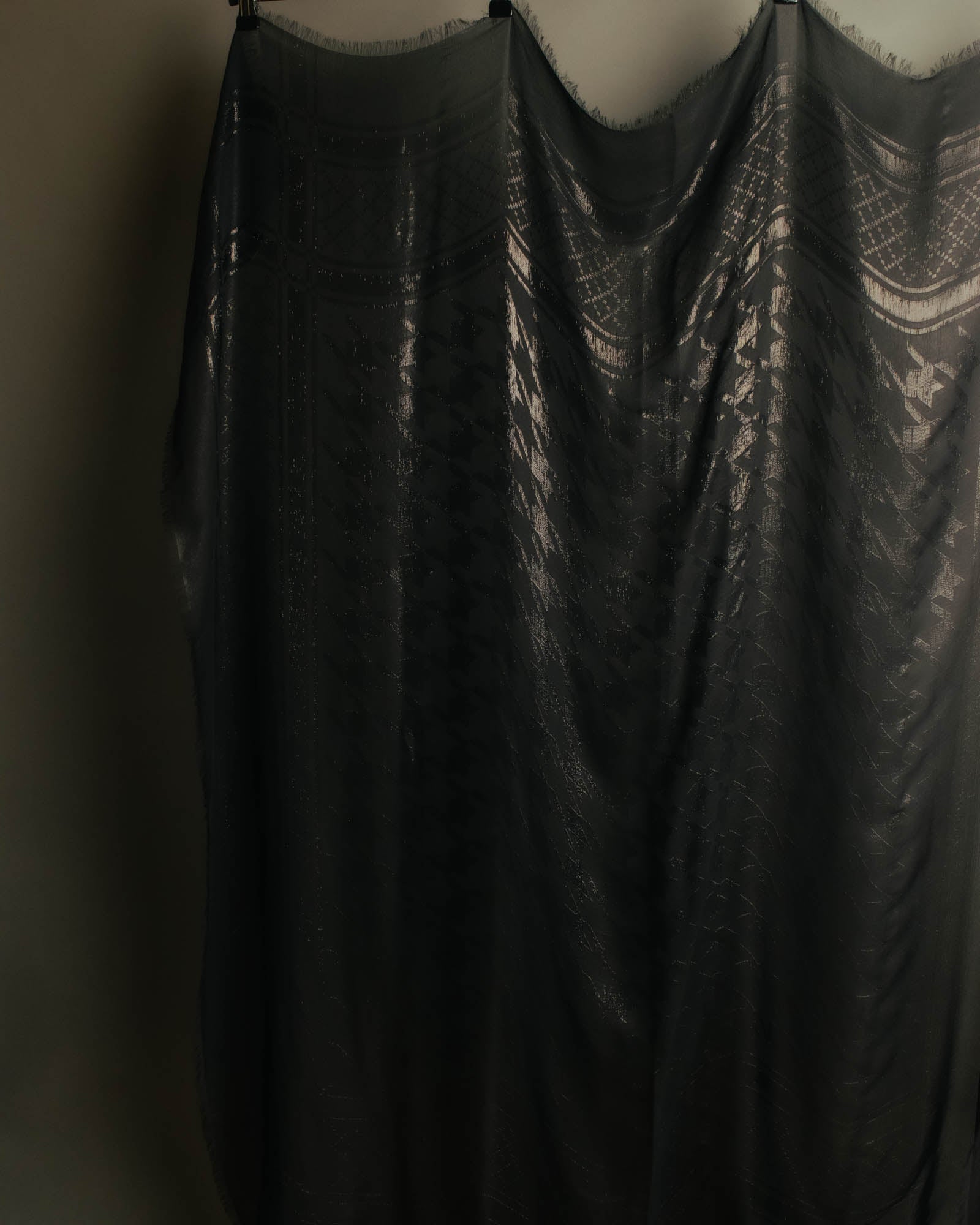 -SPECIAL- “GUCCI” 2013’s-2016’s Metallic jacquard silk stole