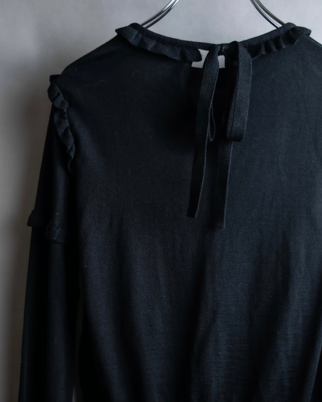 "VALENTINO" Ruffle＆lace design black knit