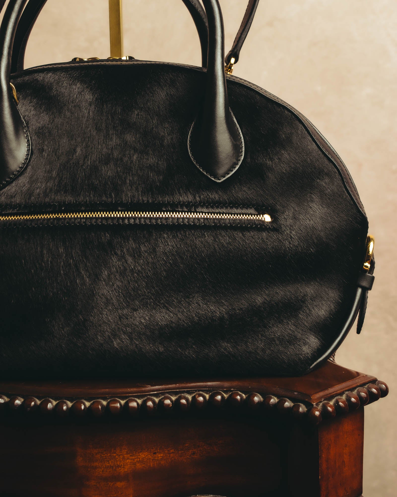 -SPECIAL- “Salvatore Ferragamo“ 90's-00's Gancini pony hair and leather dual-way boston bag