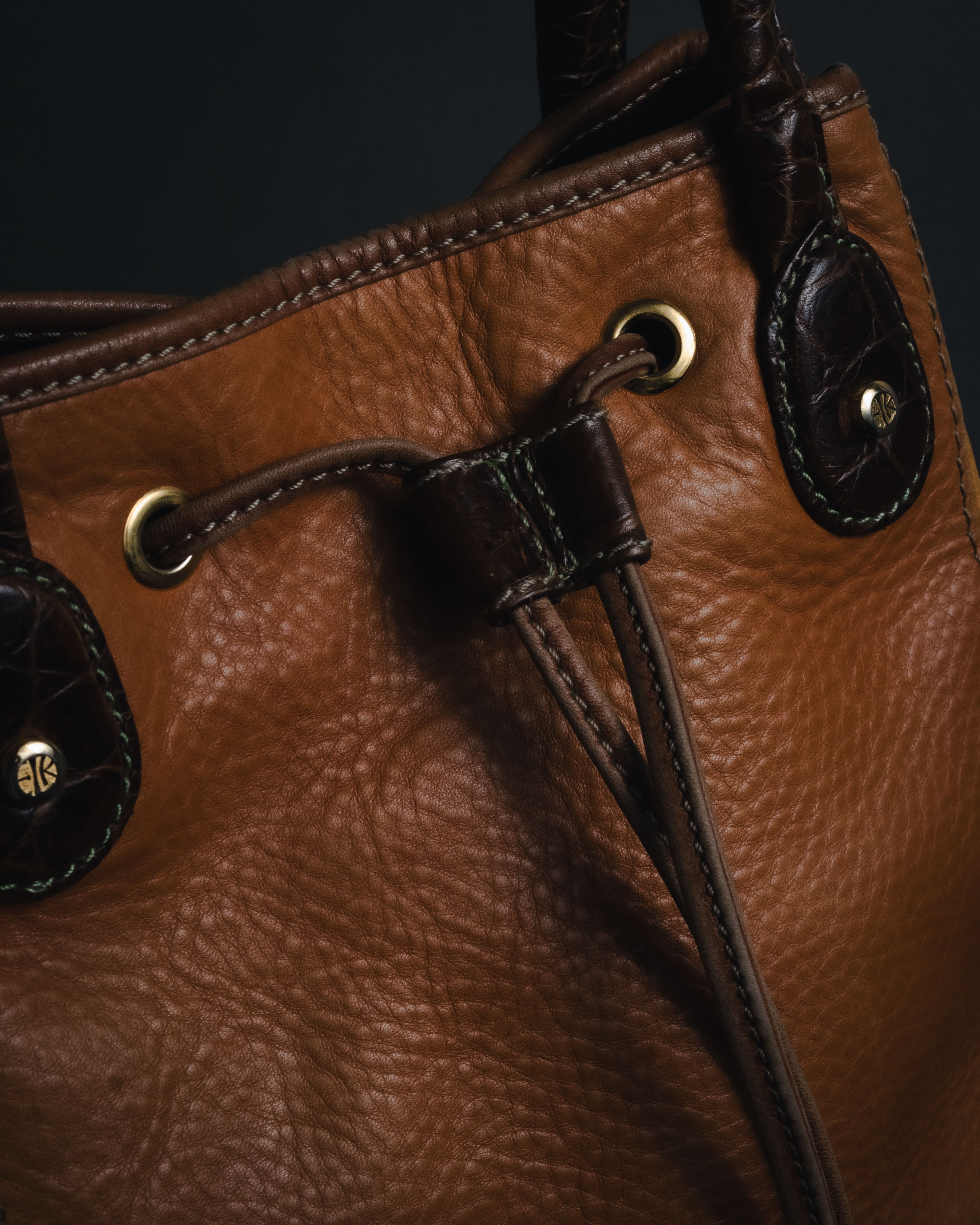 "LOEWE" 90’s drawstring leather bucket bag