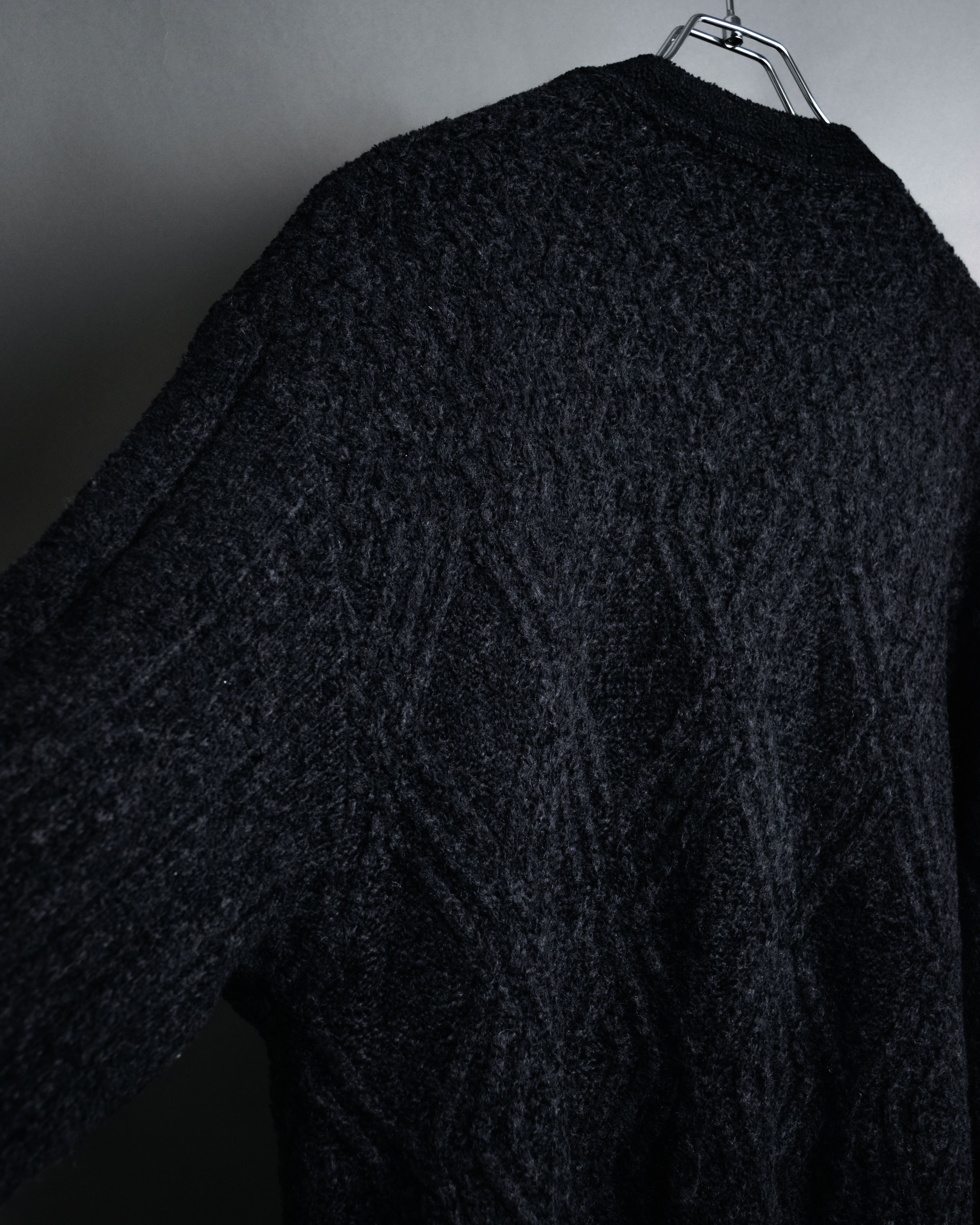 “Yves Saint Laurent” 90’s Textured diamond pattern cardigan