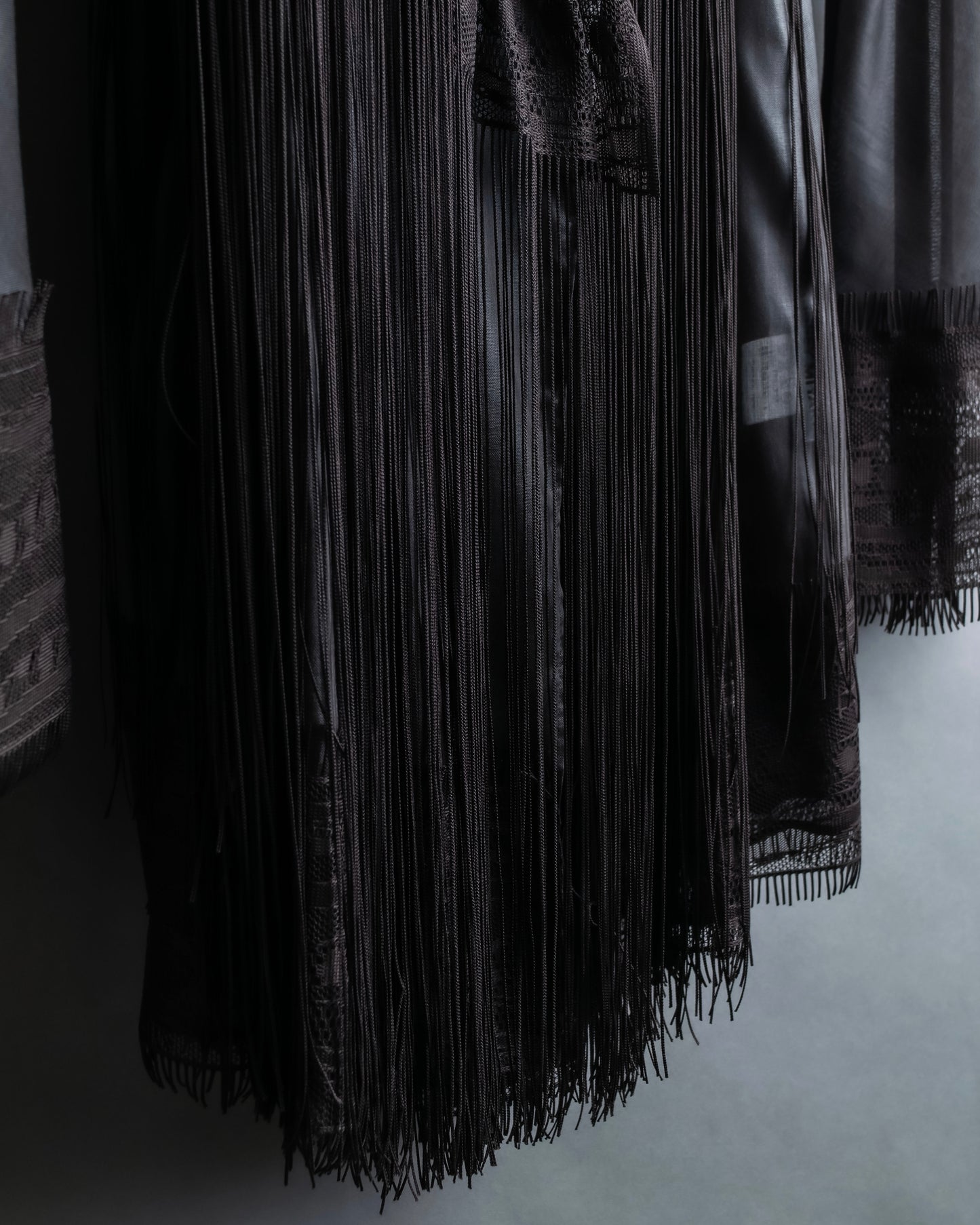 "ISSEY MIYAKE" Fringe design embroidered jacket