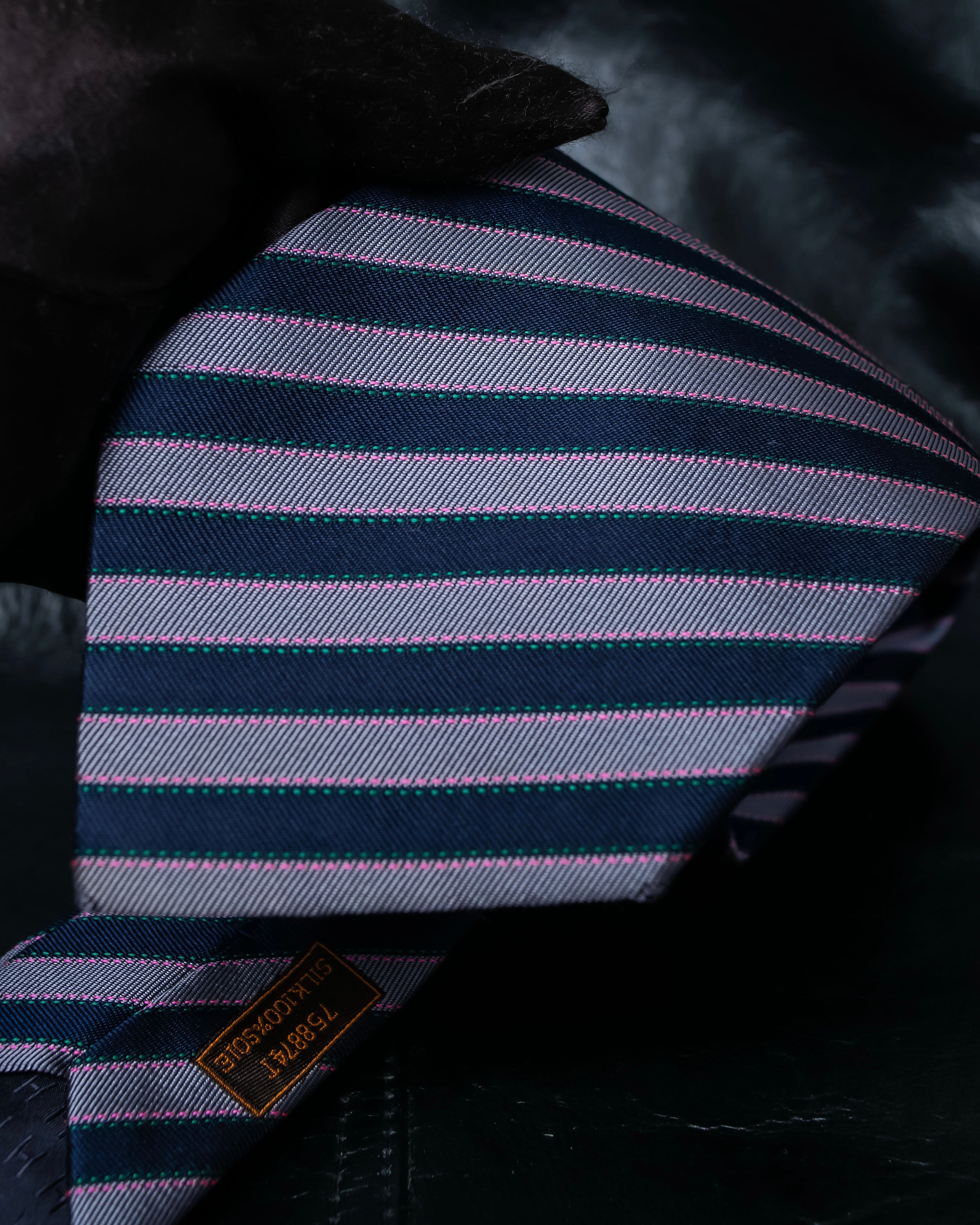 "HERMES" Pink accent regimental tie